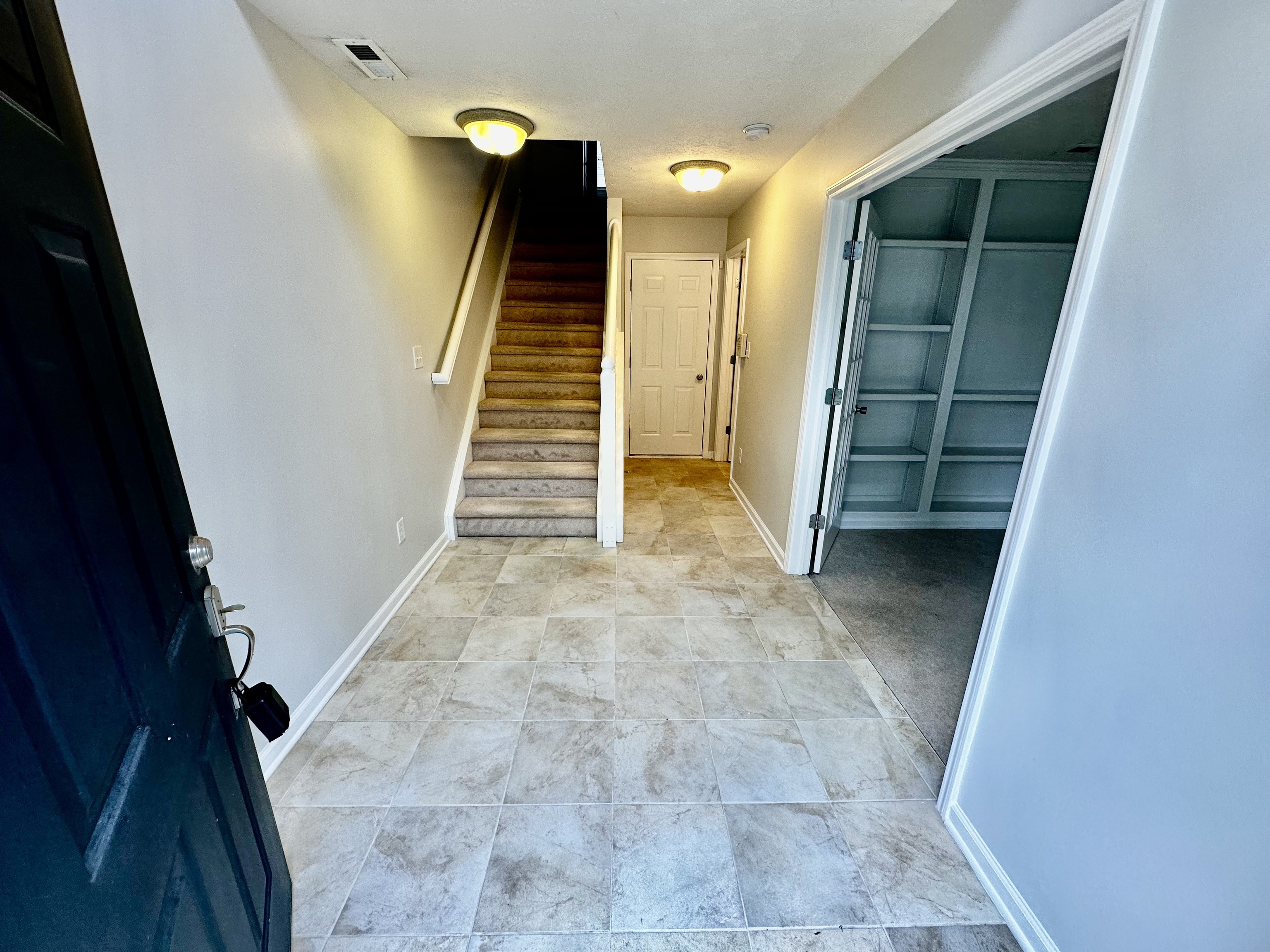 11921 Riley Drive Unit: 2