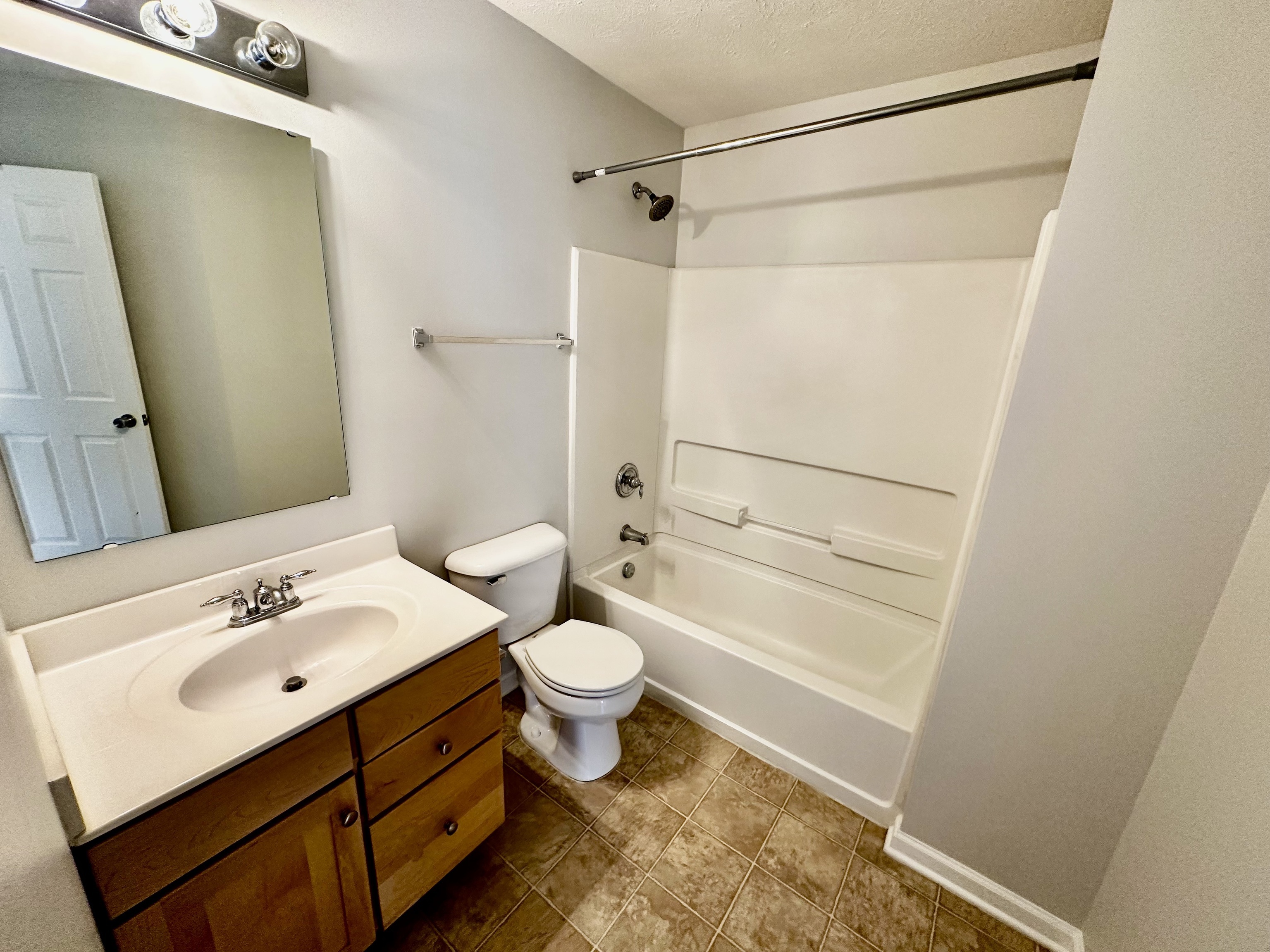 11921 Riley Drive Unit: 2