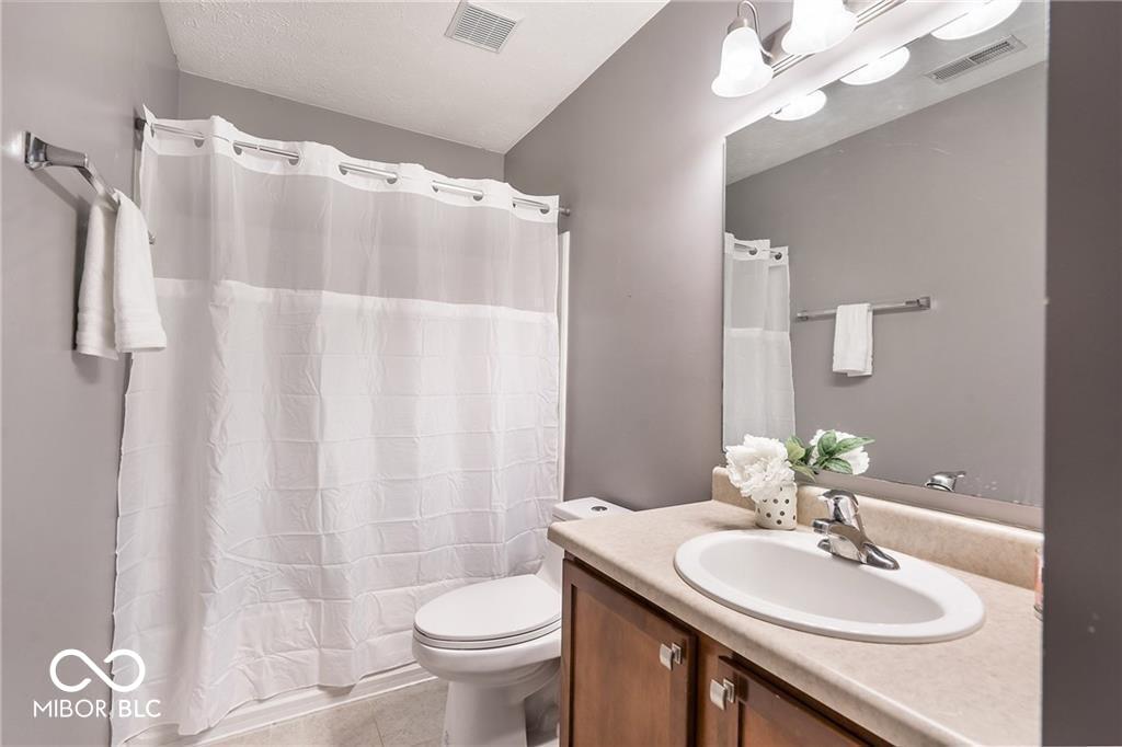 15175 Winning Colors Drive