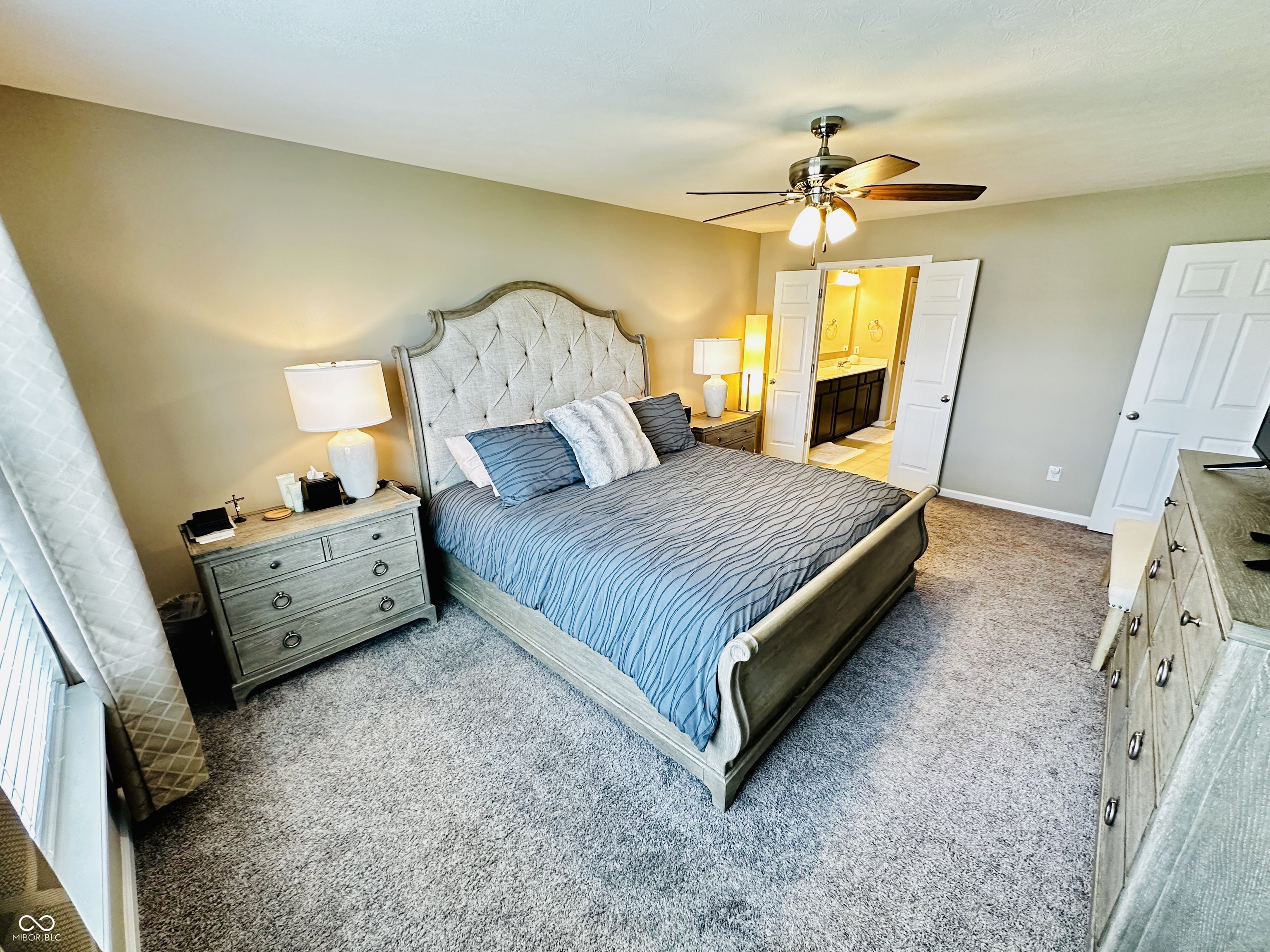 10553 Stableview Drive