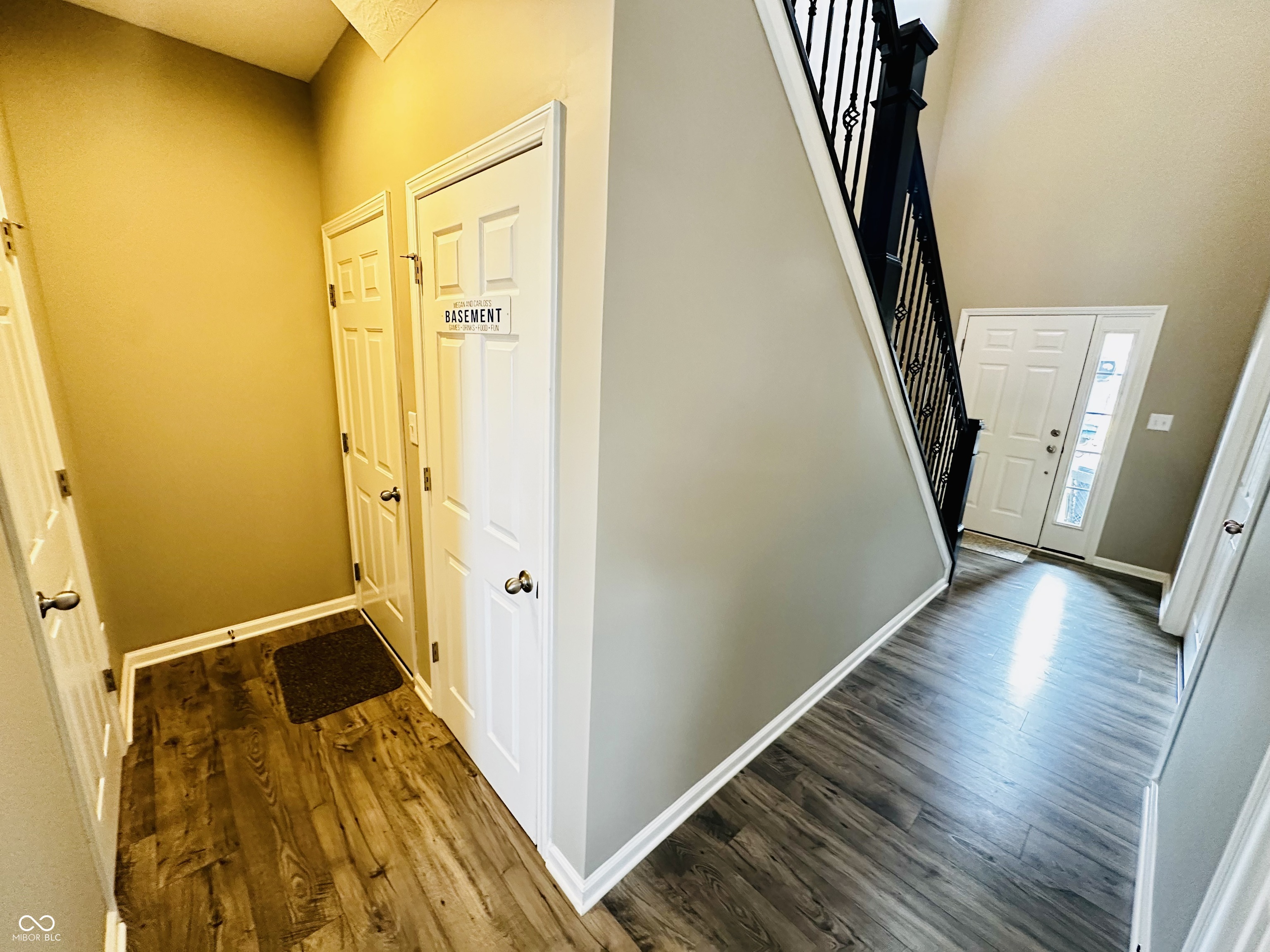 10553 Stableview Drive