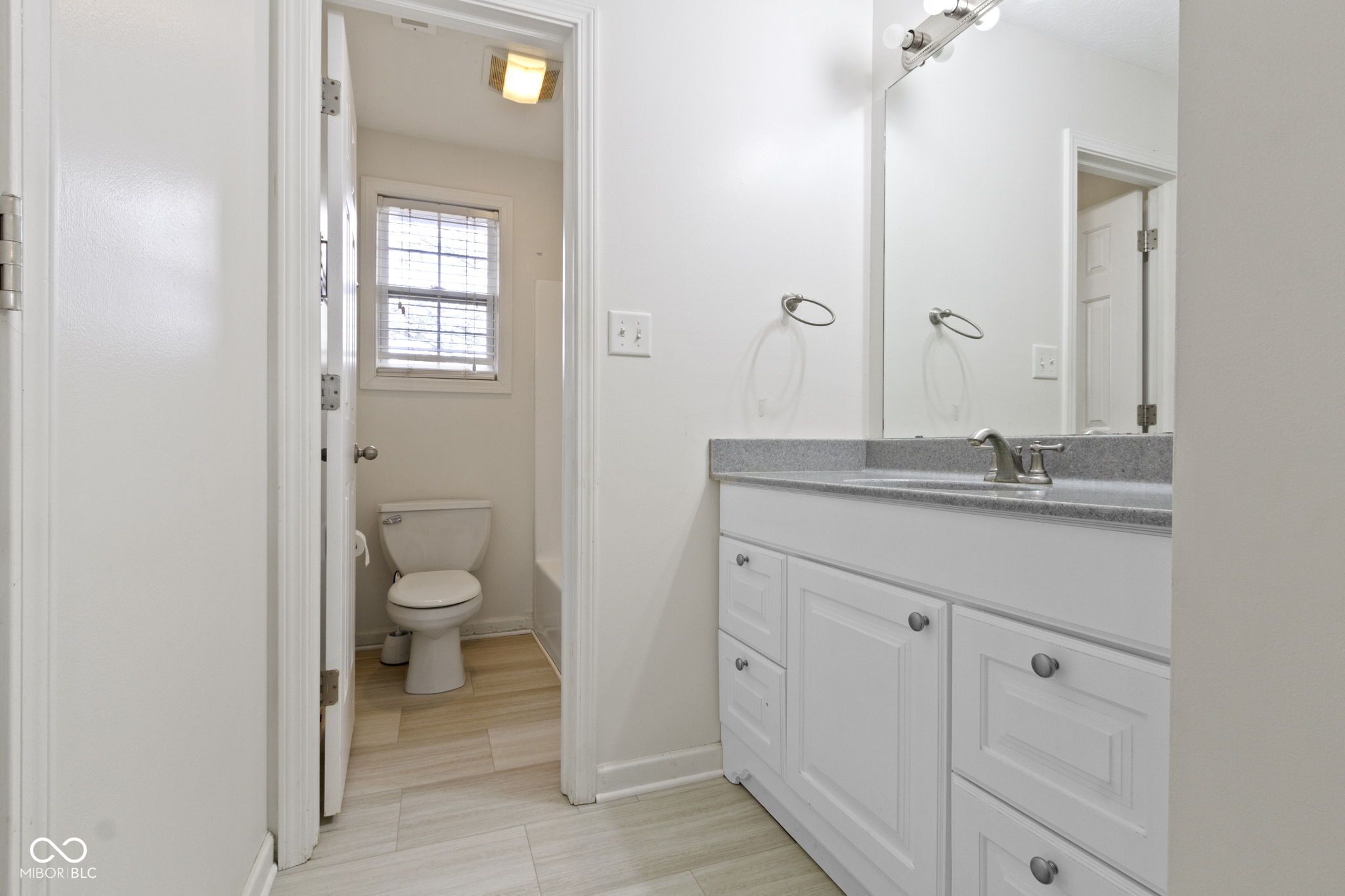 12958 Sinclair Place