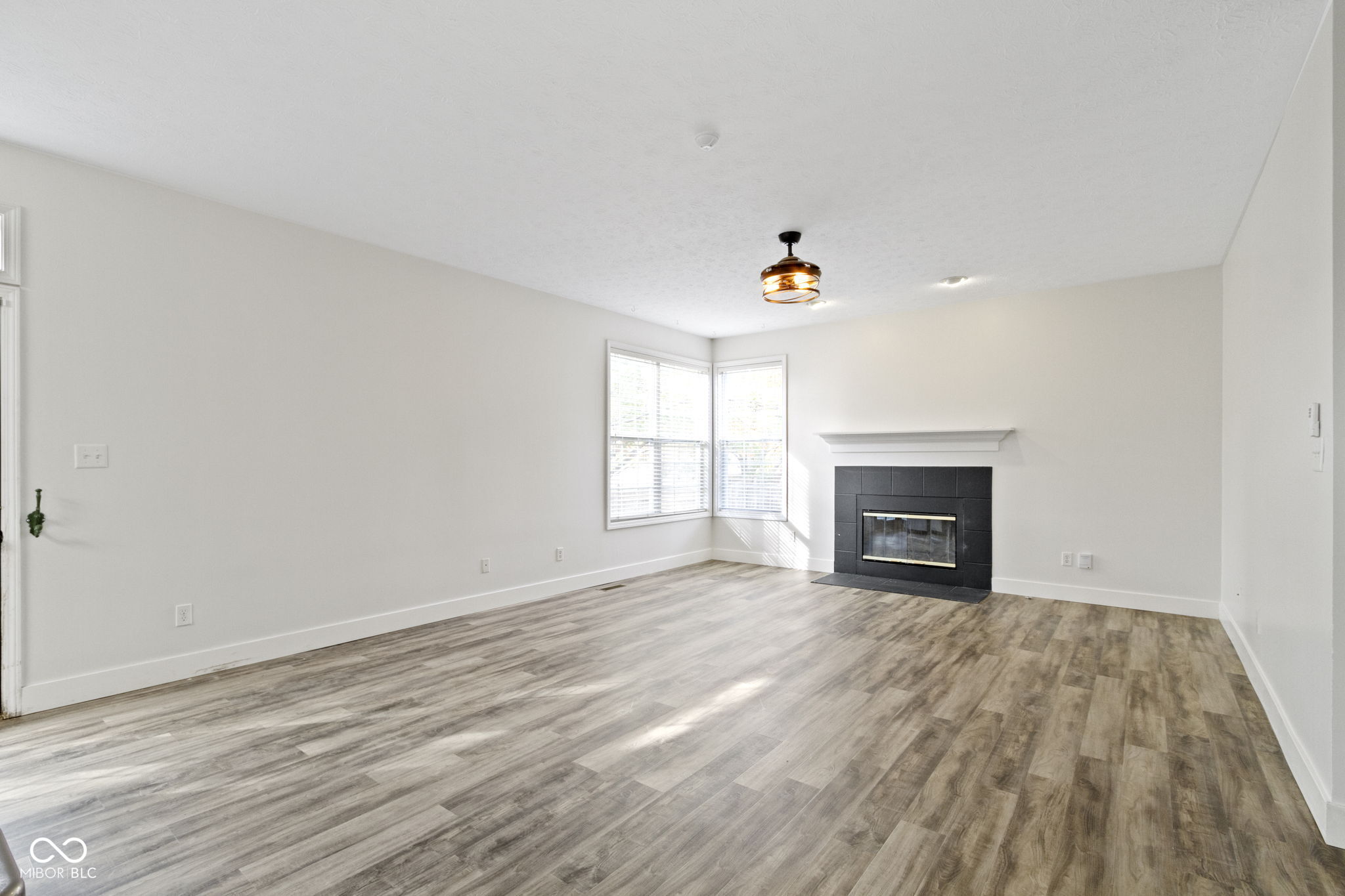 12958 Sinclair Place