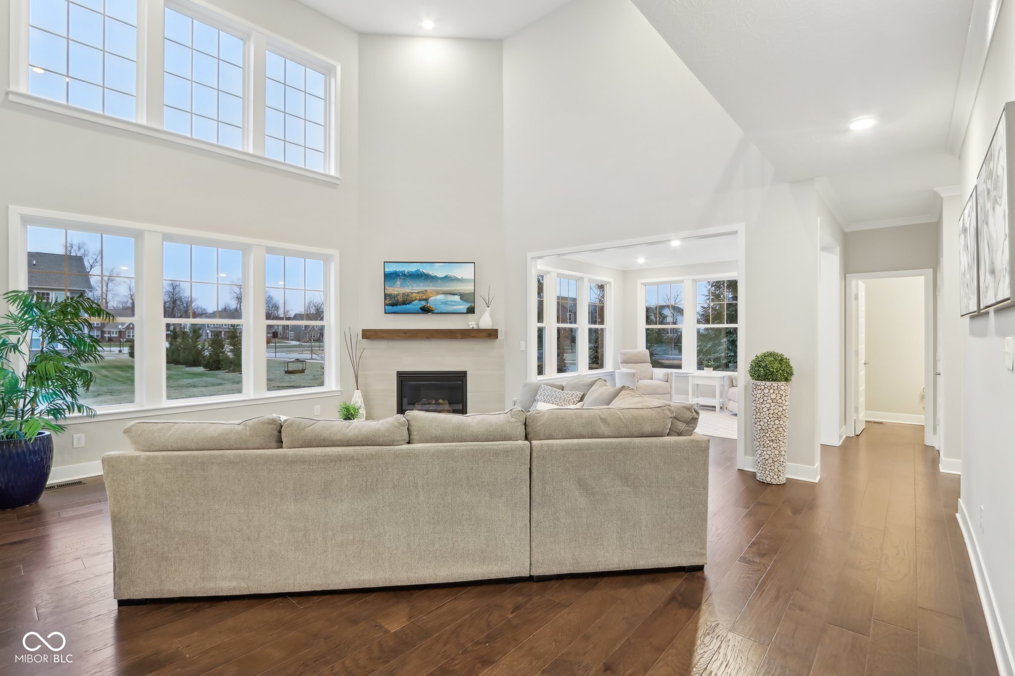 6777 Pulaski Court