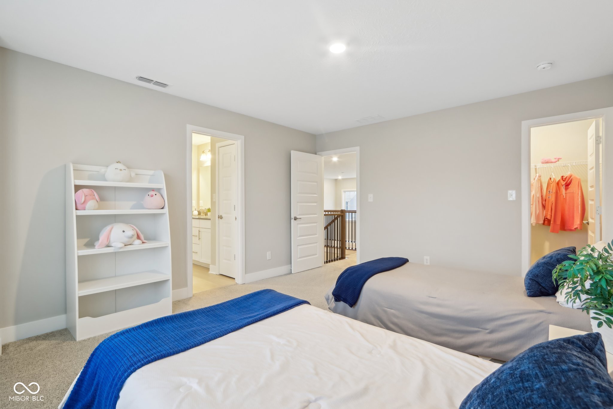 6777 Pulaski Court