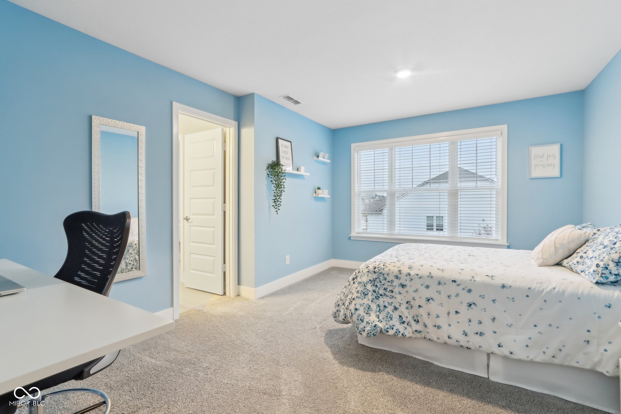 6777 Pulaski Court