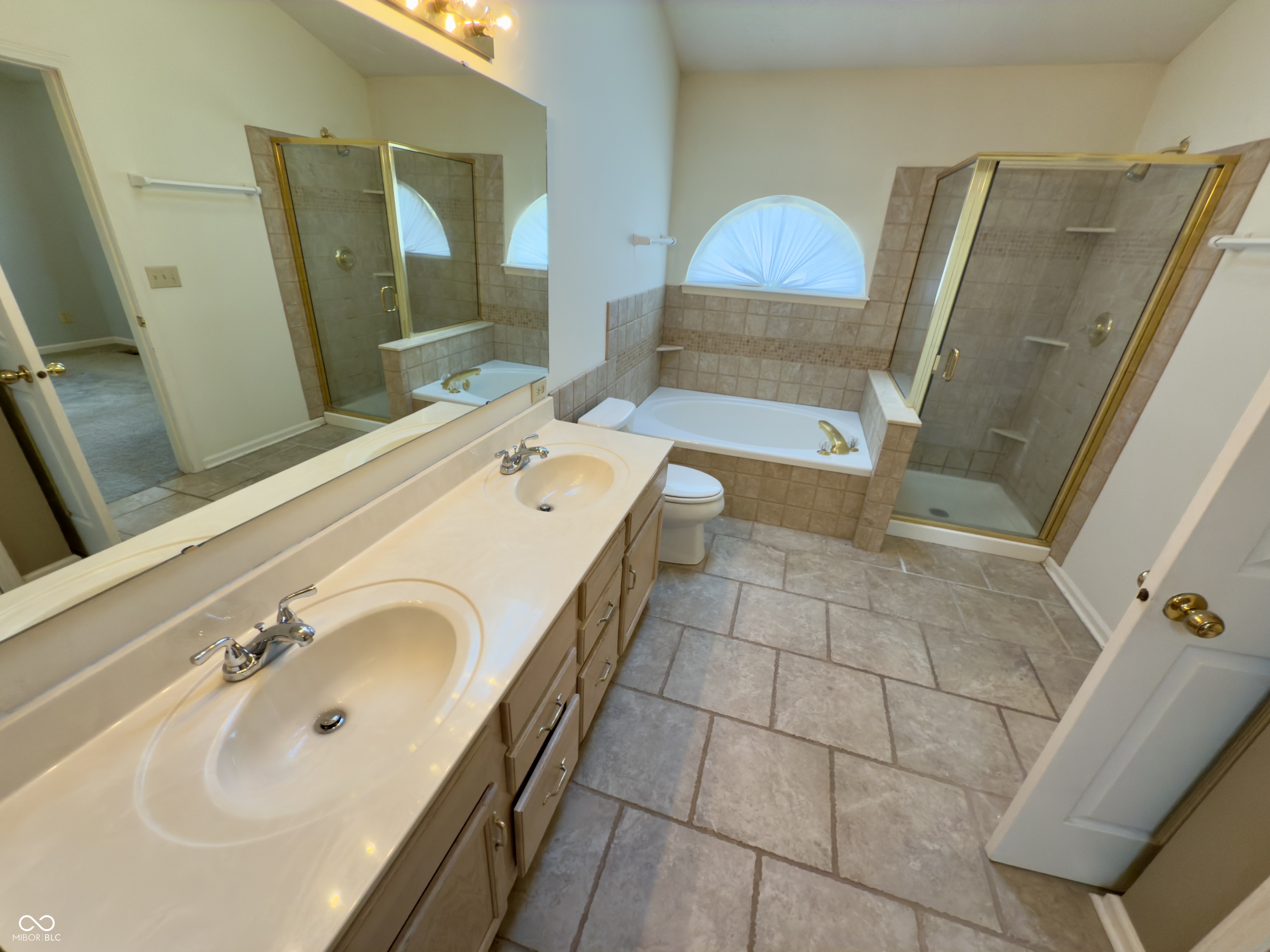 6244 Valleyview Drive