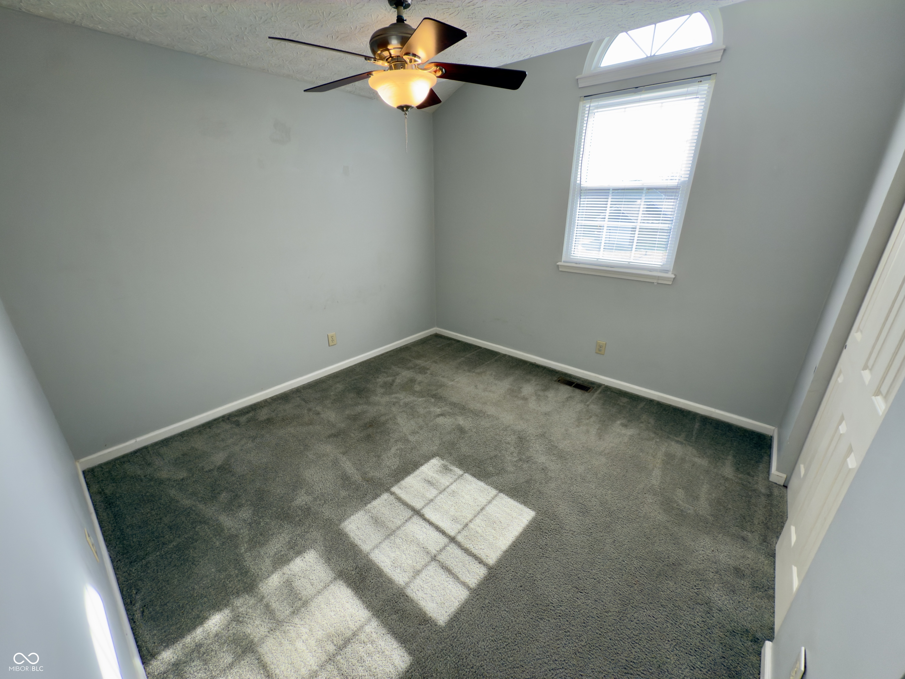 6244 Valleyview Drive