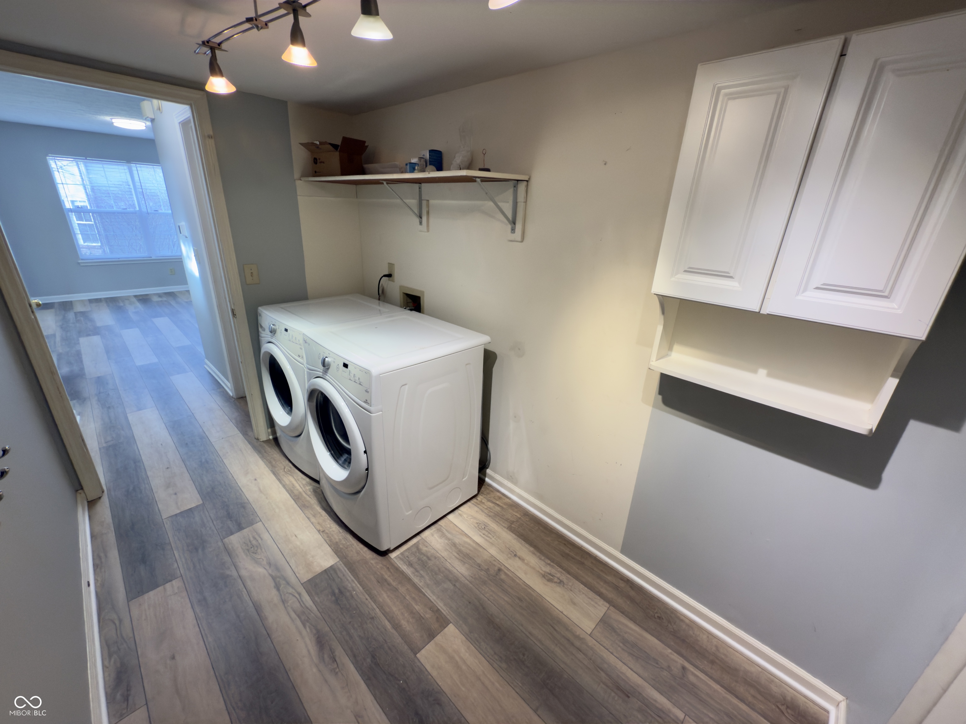 6244 Valleyview Drive