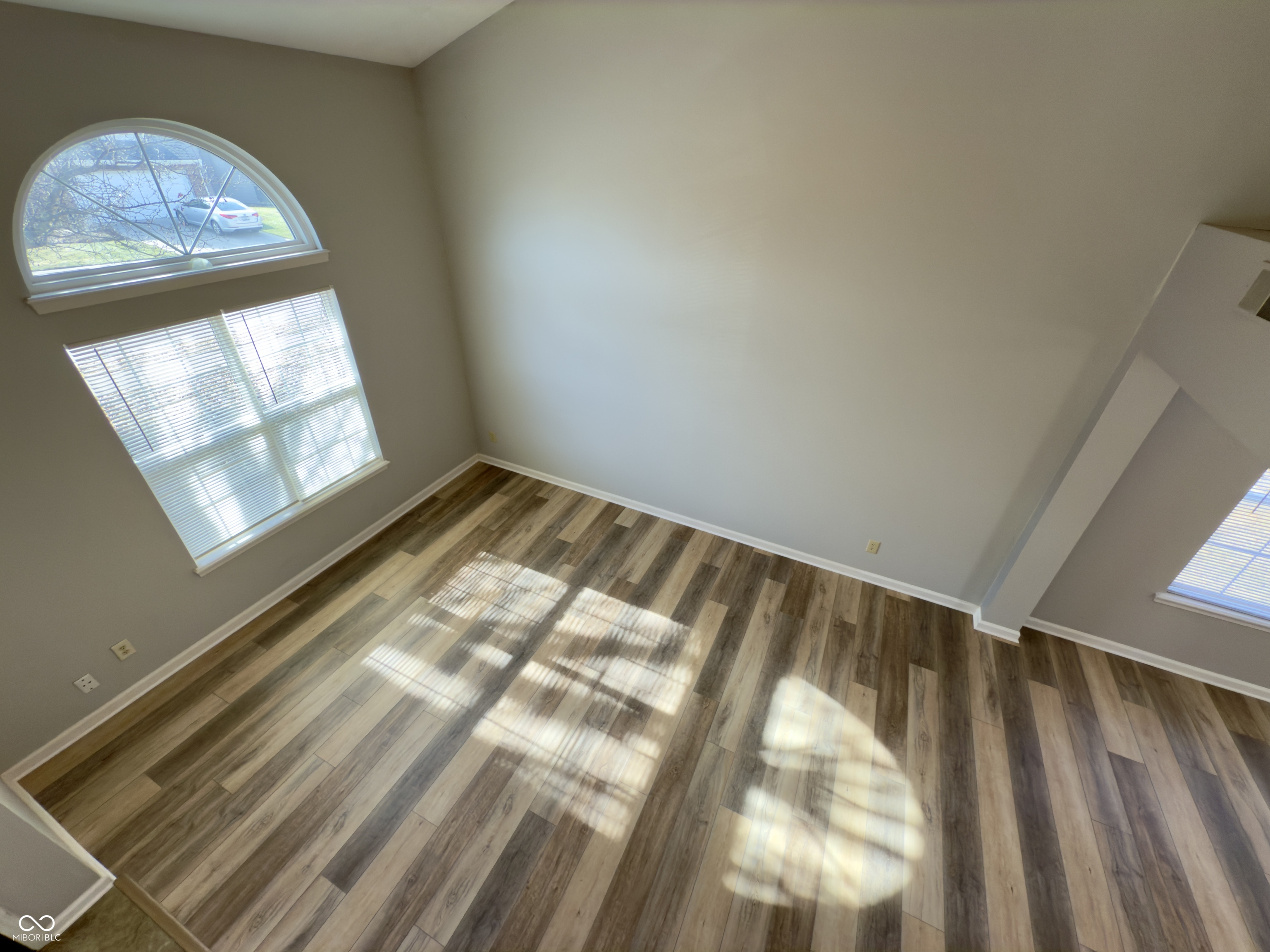 6244 Valleyview Drive