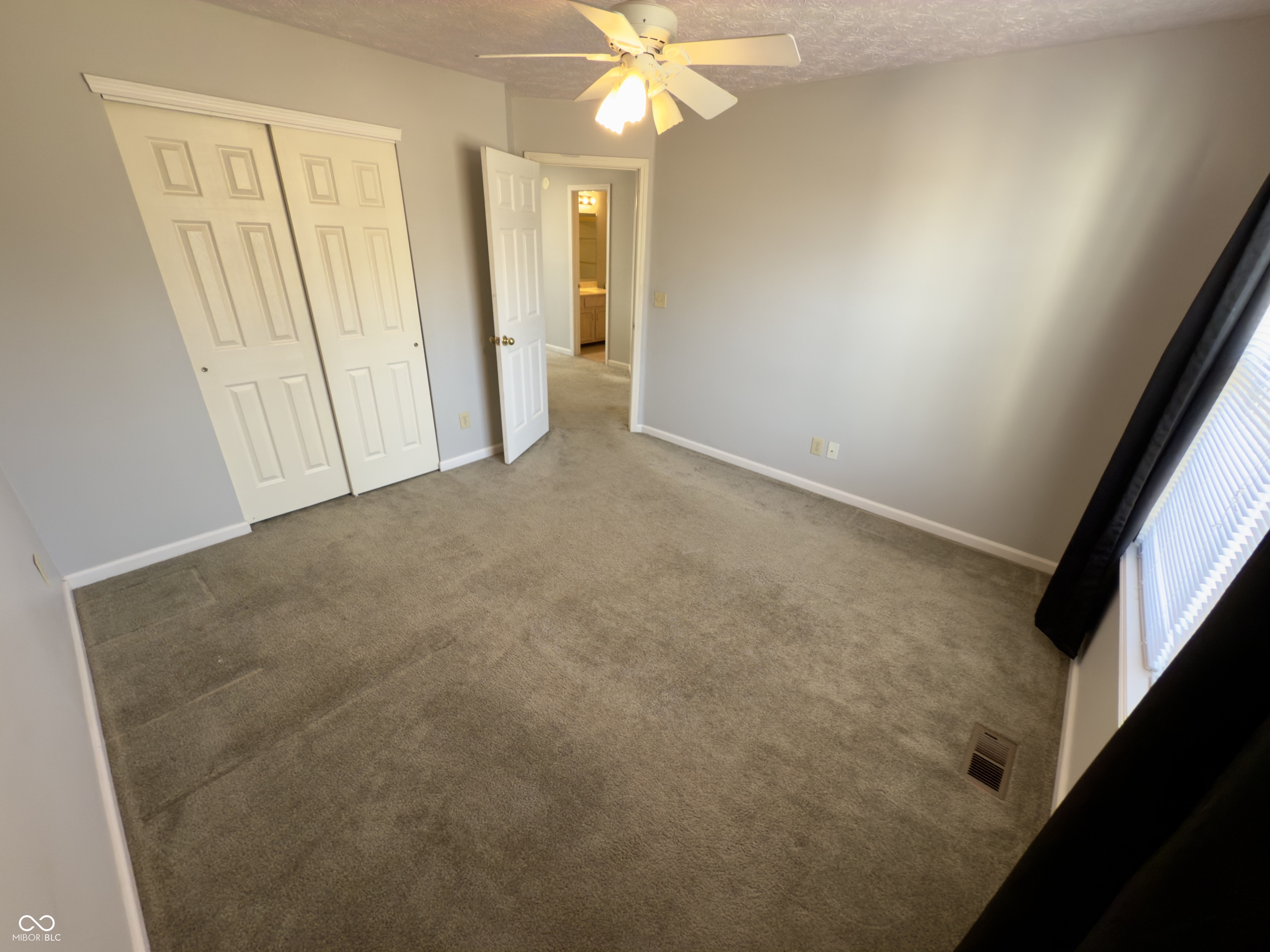 6244 Valleyview Drive