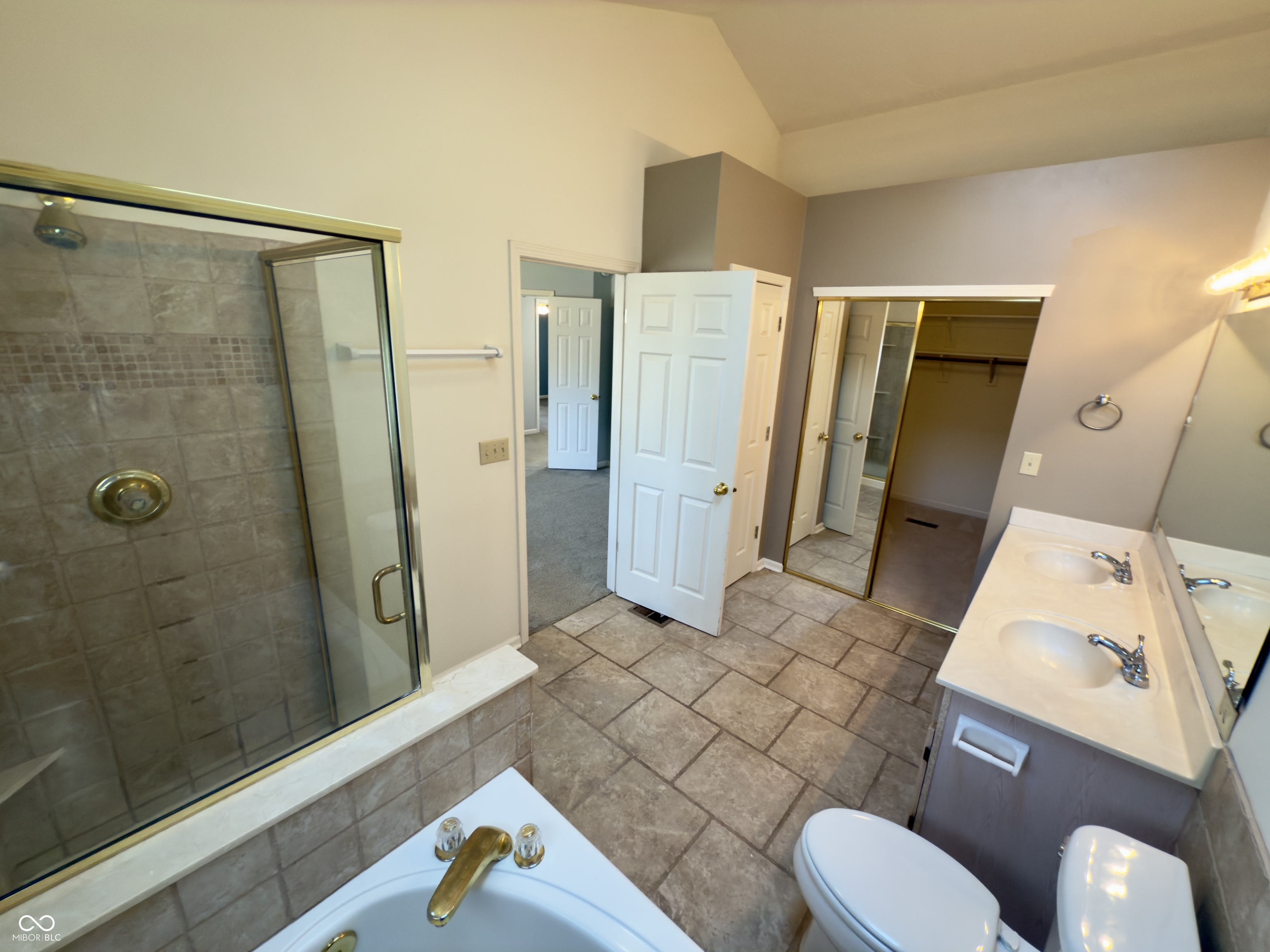 6244 Valleyview Drive