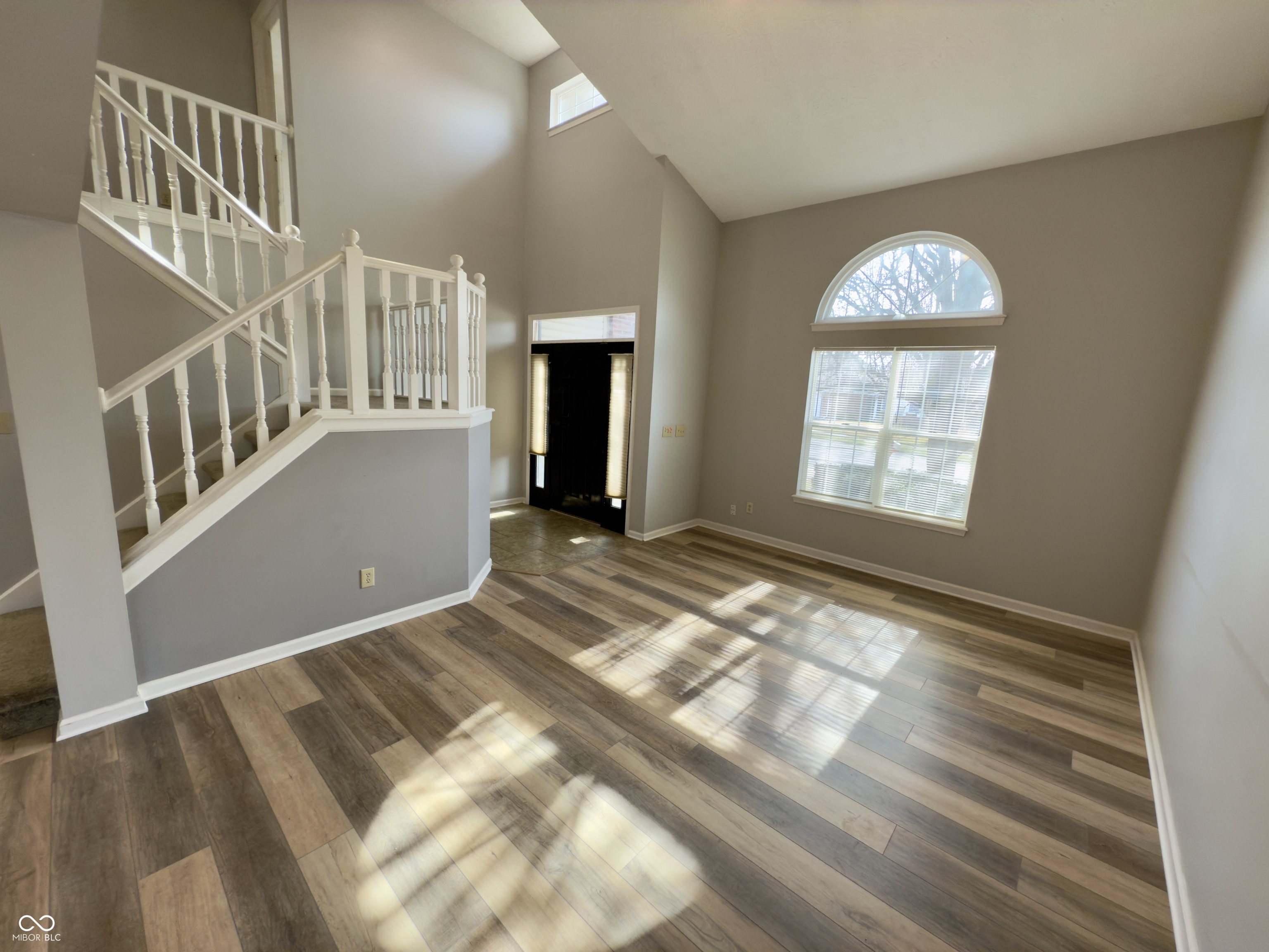 6244 Valleyview Drive