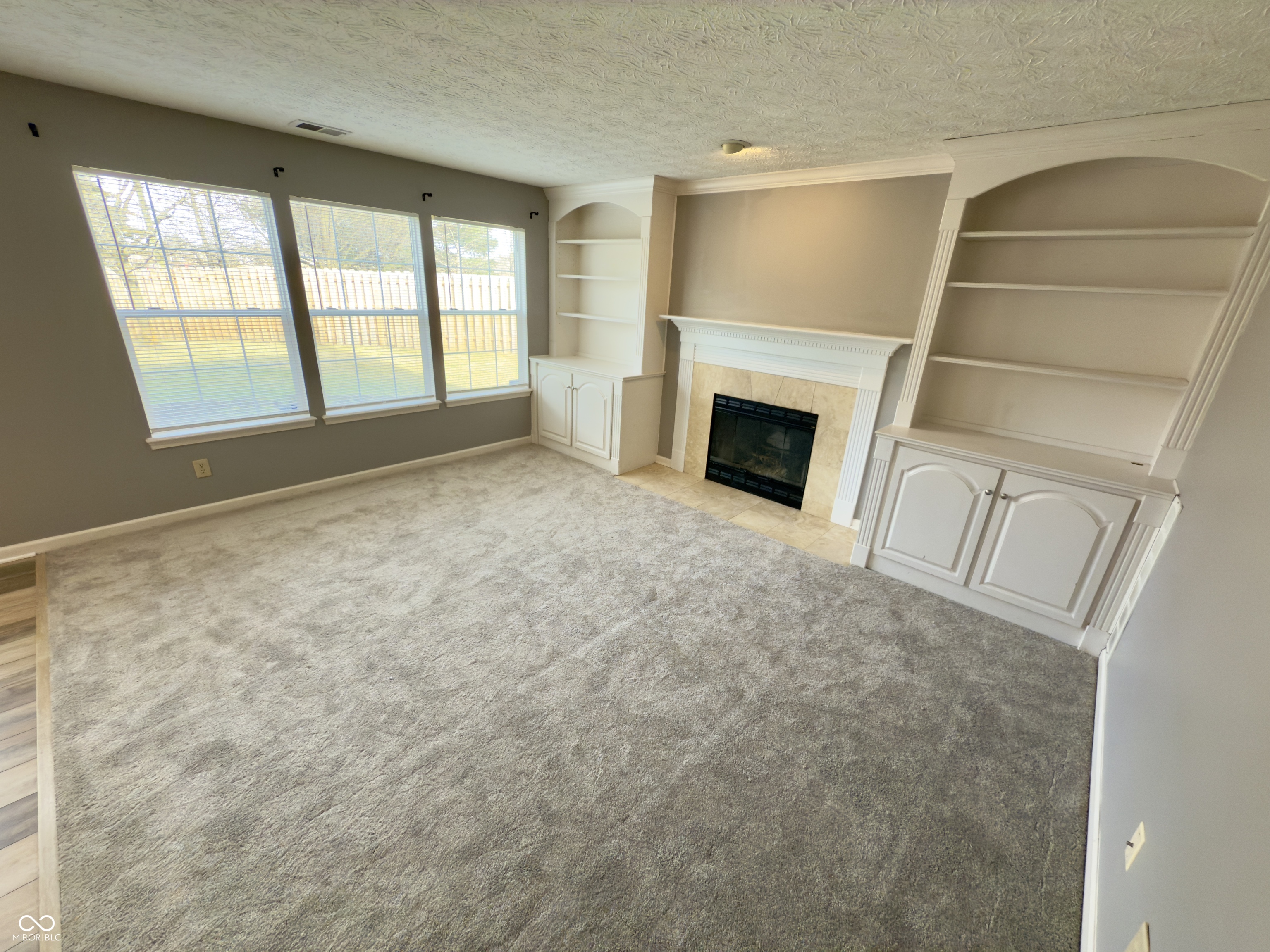 6244 Valleyview Drive