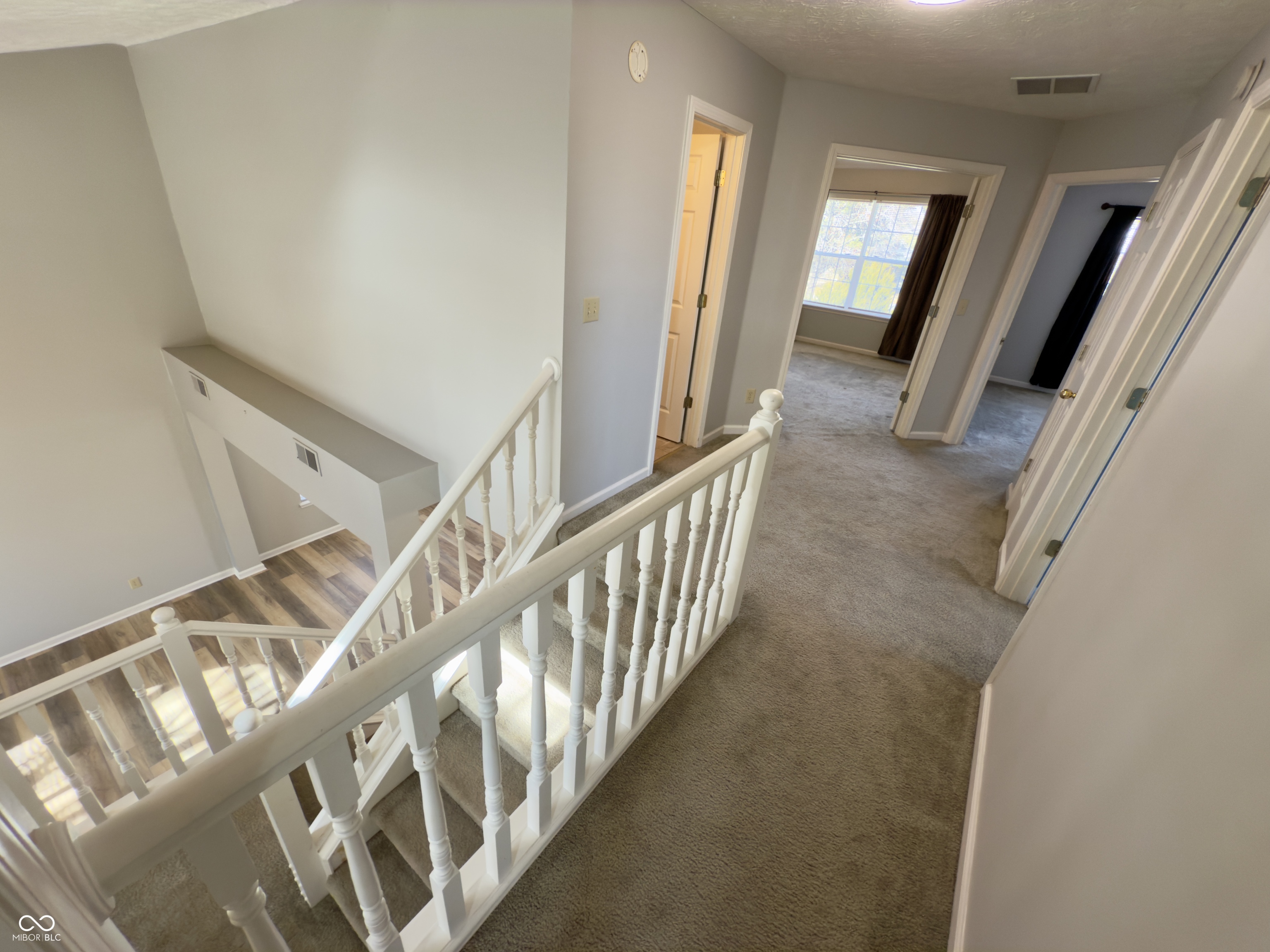 6244 Valleyview Drive