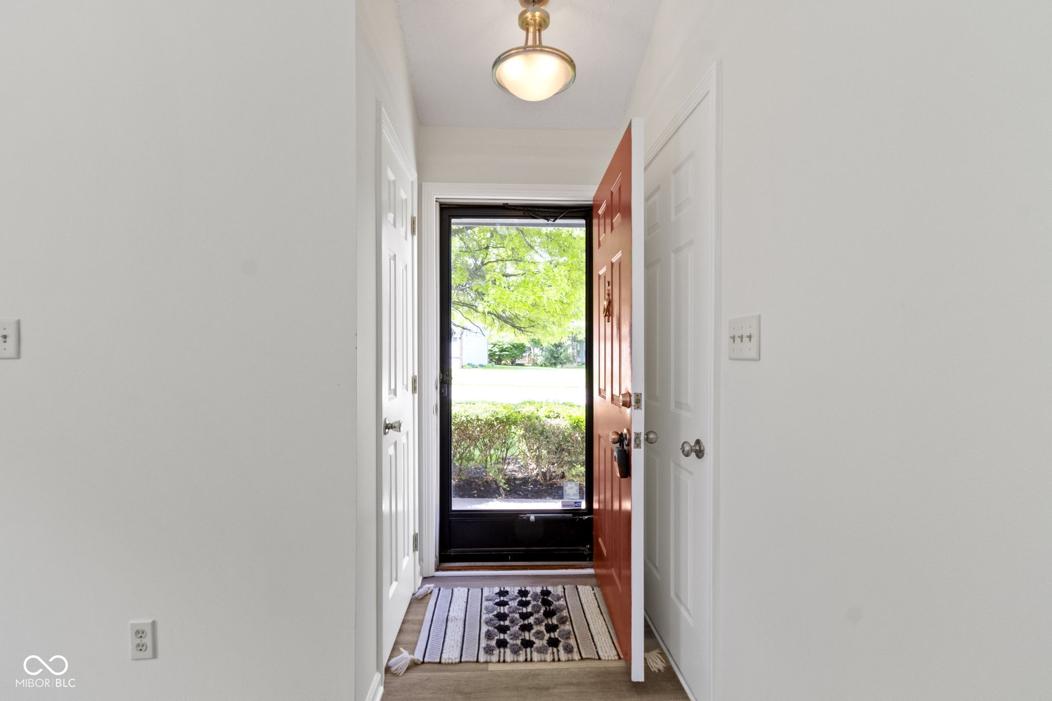 9788 Pine Ridge North Drive