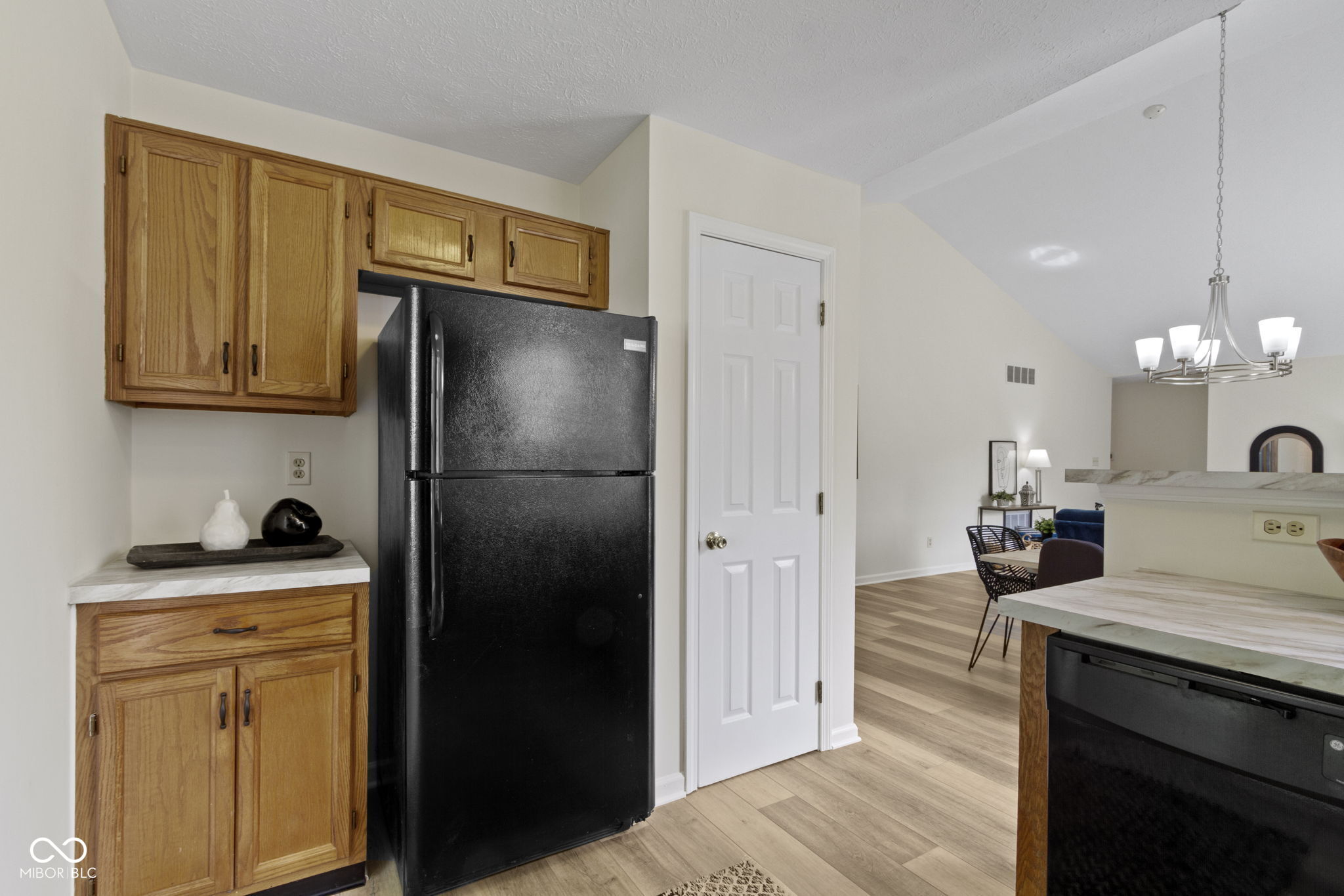 9788 Pine Ridge North Drive