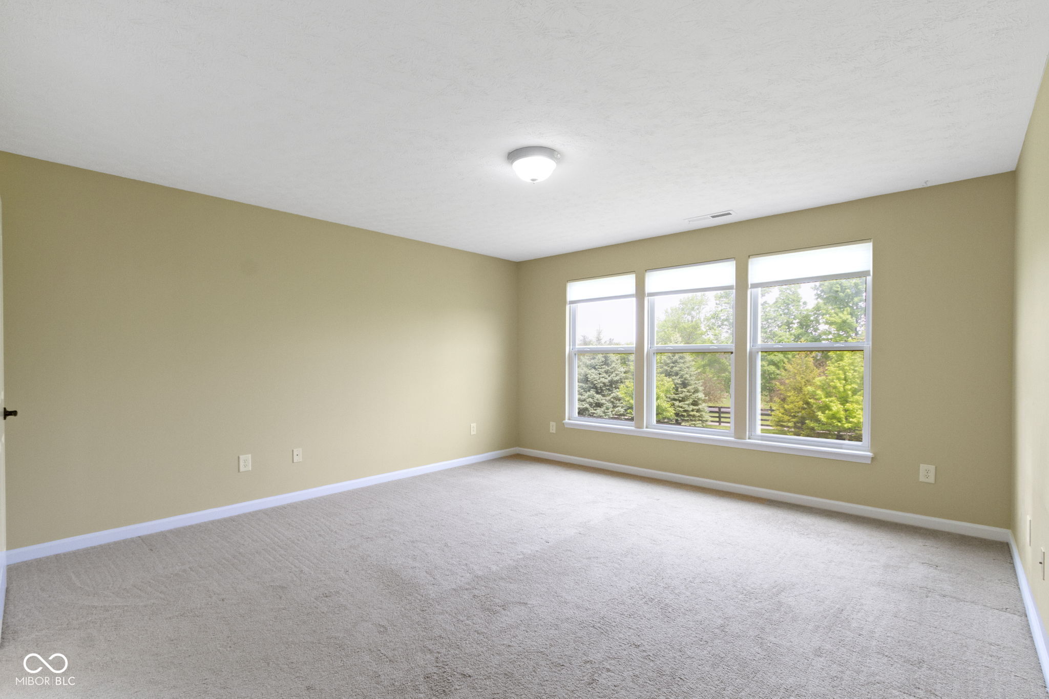 932 Silverheels Drive