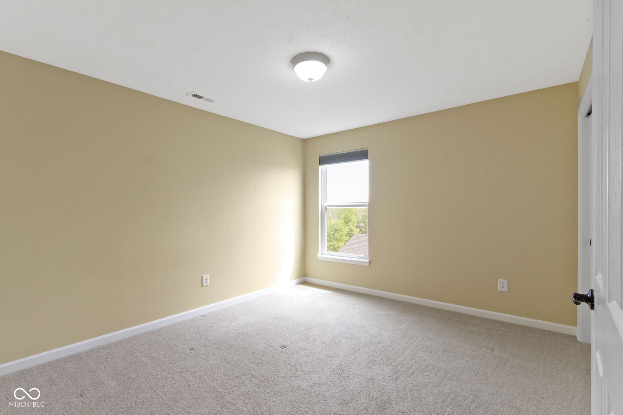 932 Silverheels Drive