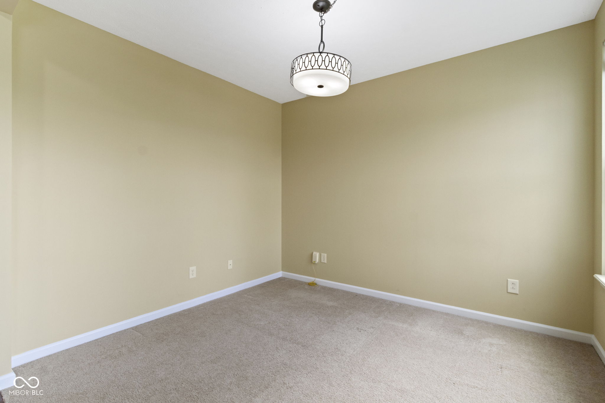 932 Silverheels Drive