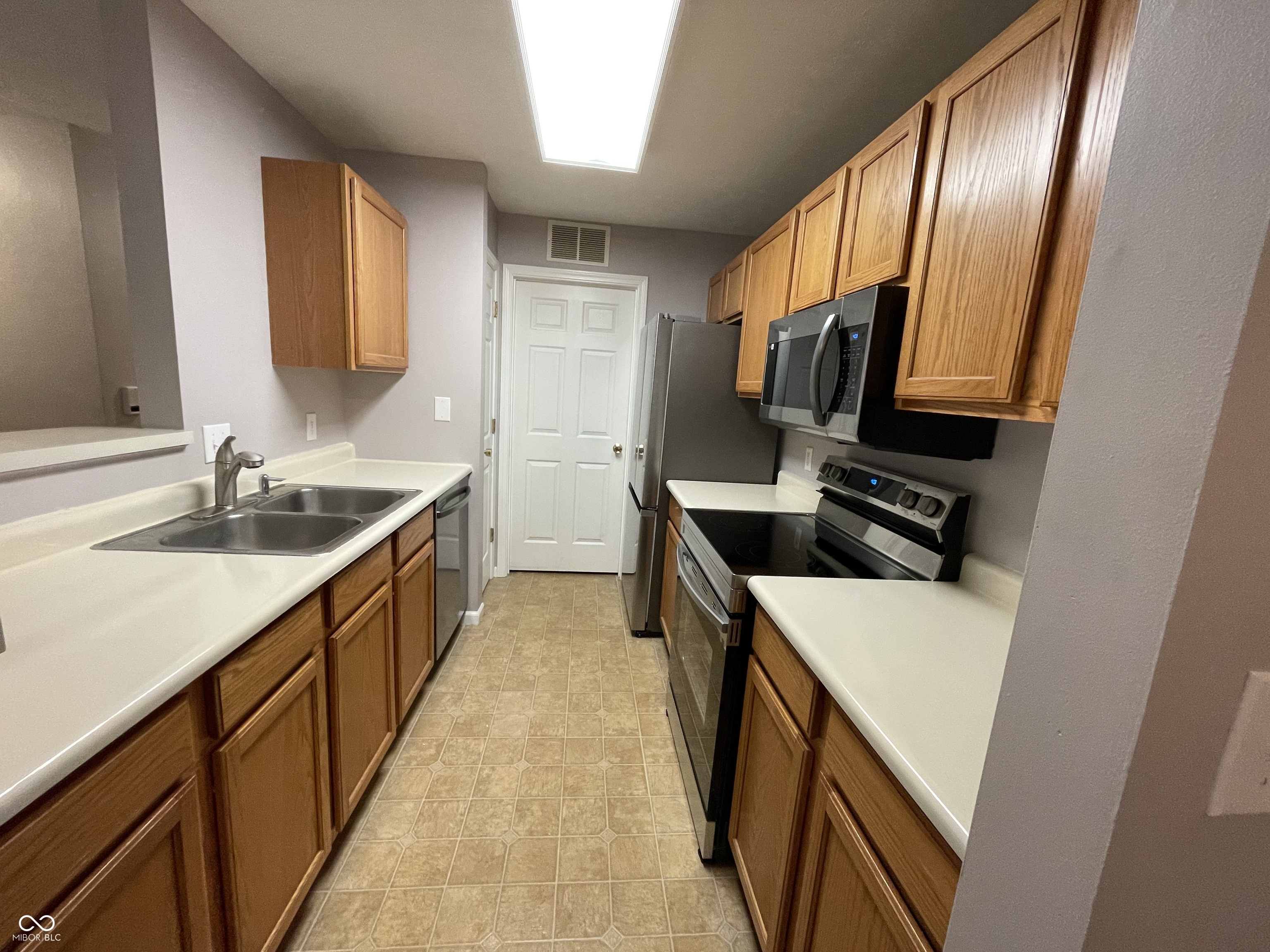 12584 Tennyson Lane Unit: 102