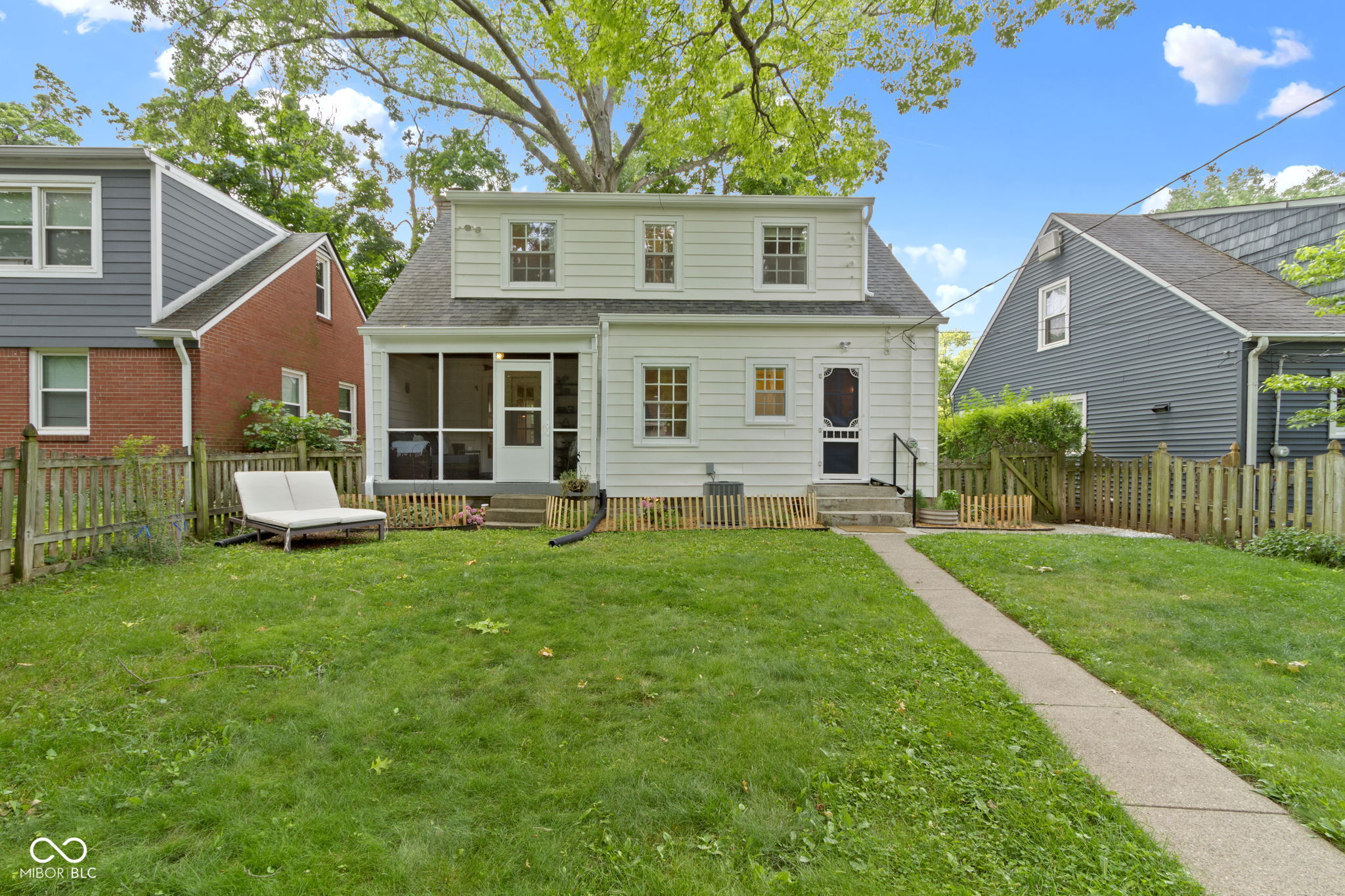 1720 E Kessler Boulevard Drive E