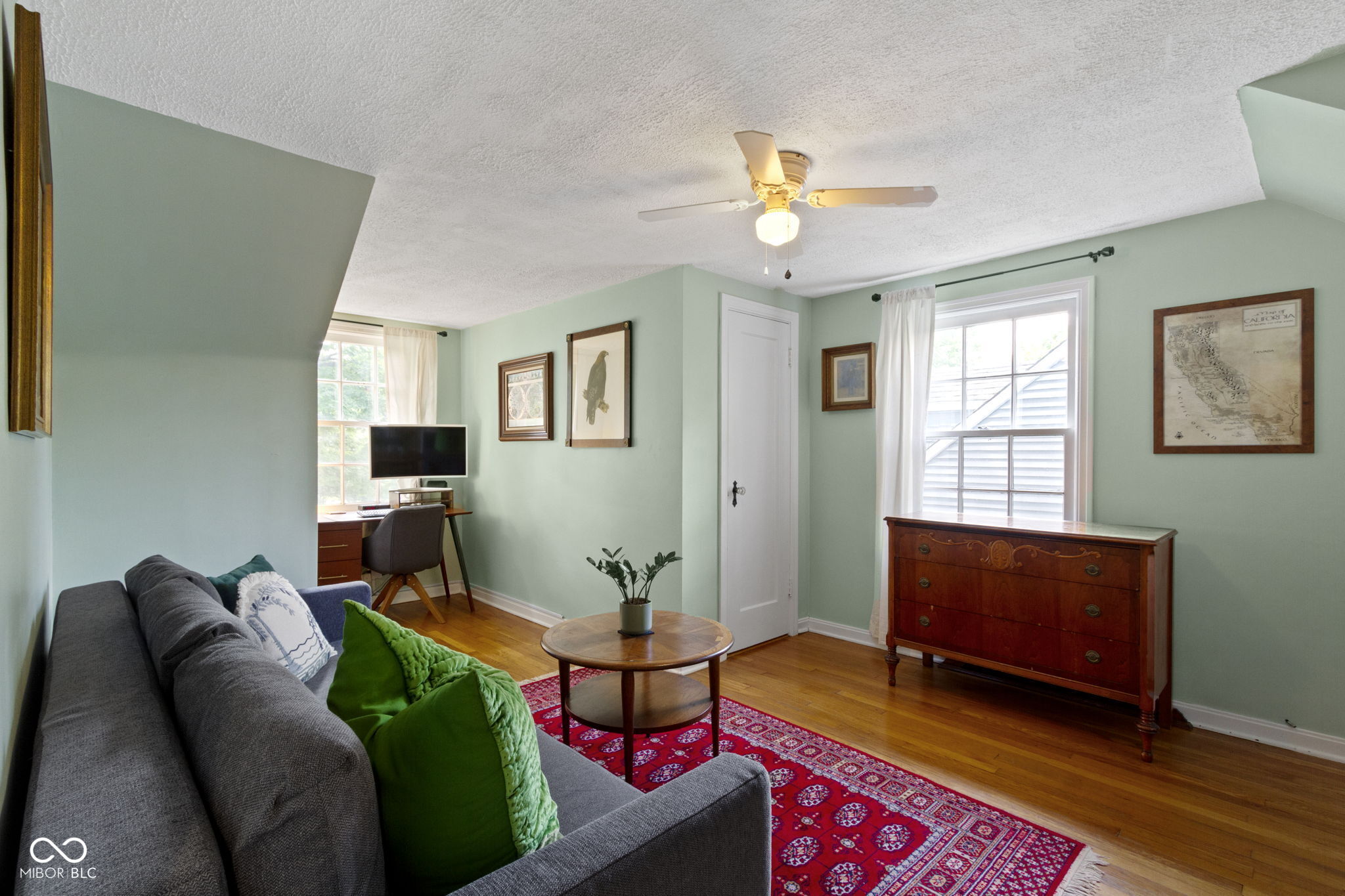 1720 E Kessler Boulevard Drive E