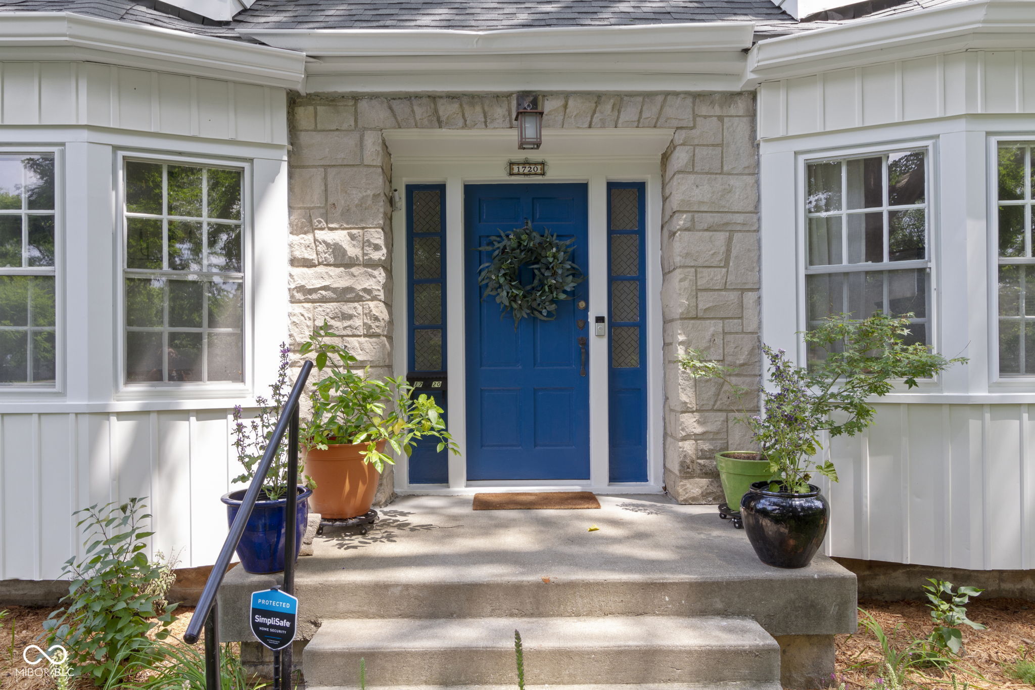 1720 E Kessler Boulevard Drive E