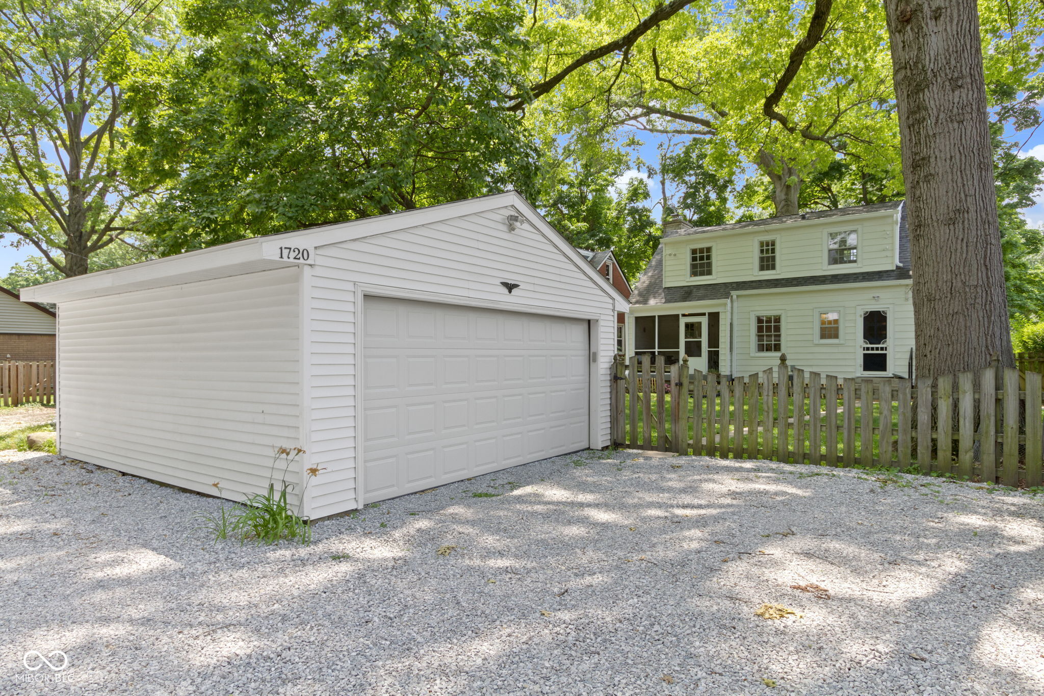 1720 E Kessler Boulevard Drive E