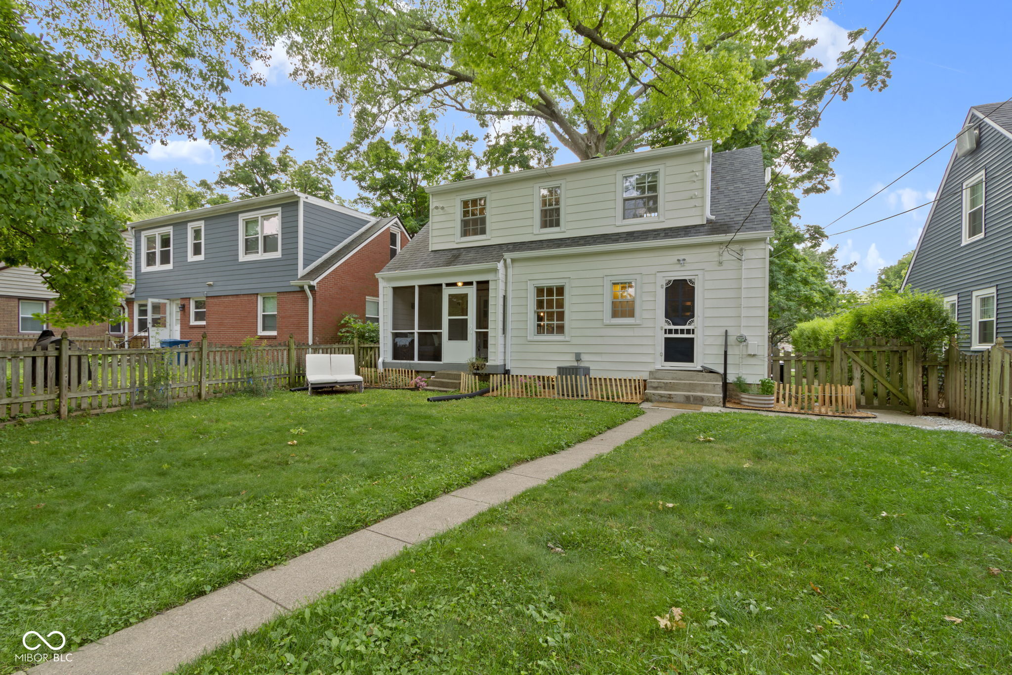 1720 E Kessler Boulevard Drive E