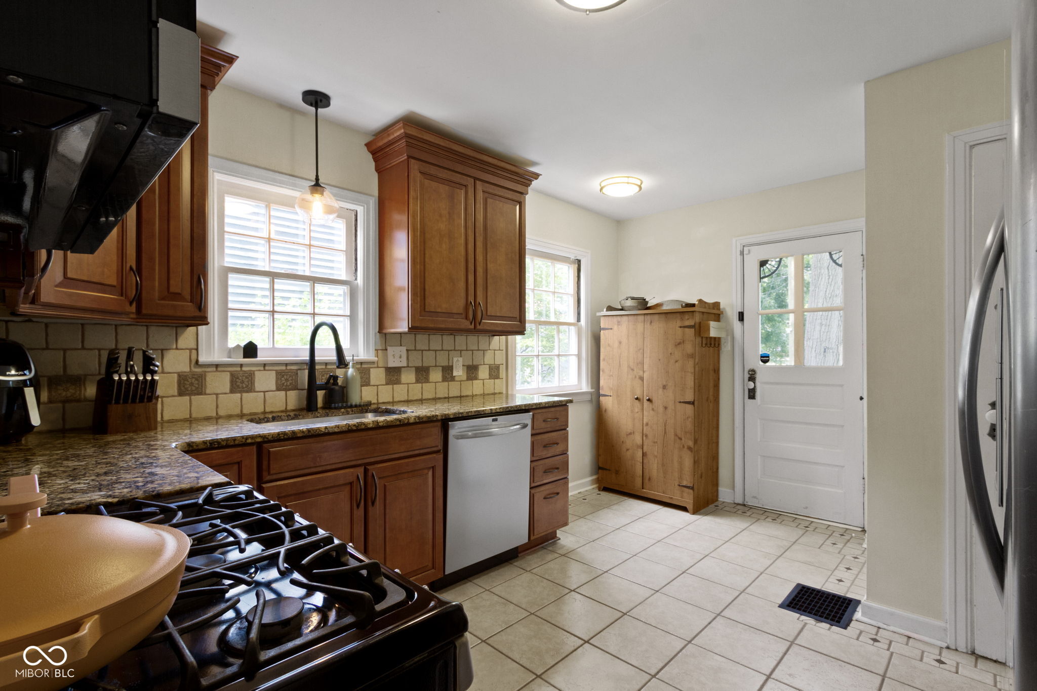 1720 E Kessler Boulevard Drive E