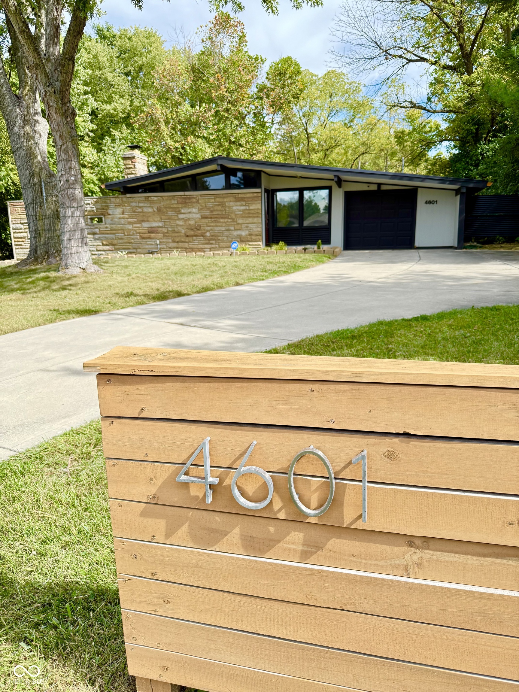 4601 N Audubon Road