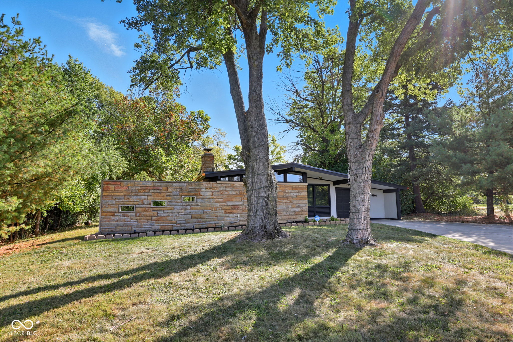 4601 N Audubon Road