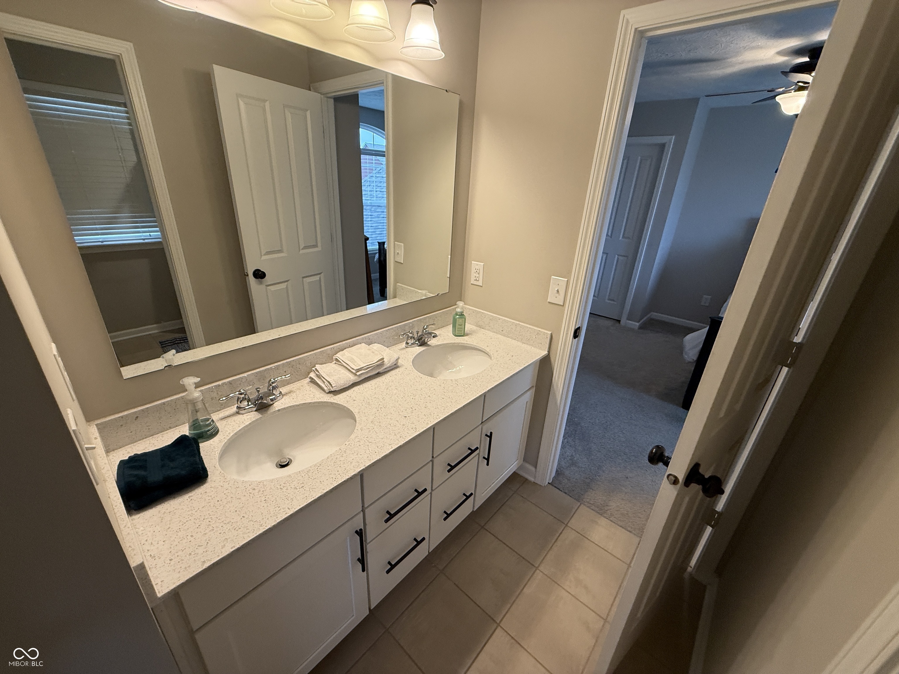 5193 Rangewood Drive