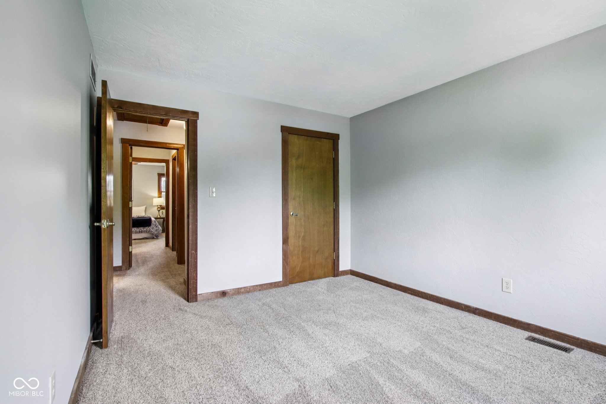 1323 Thistlewood Court