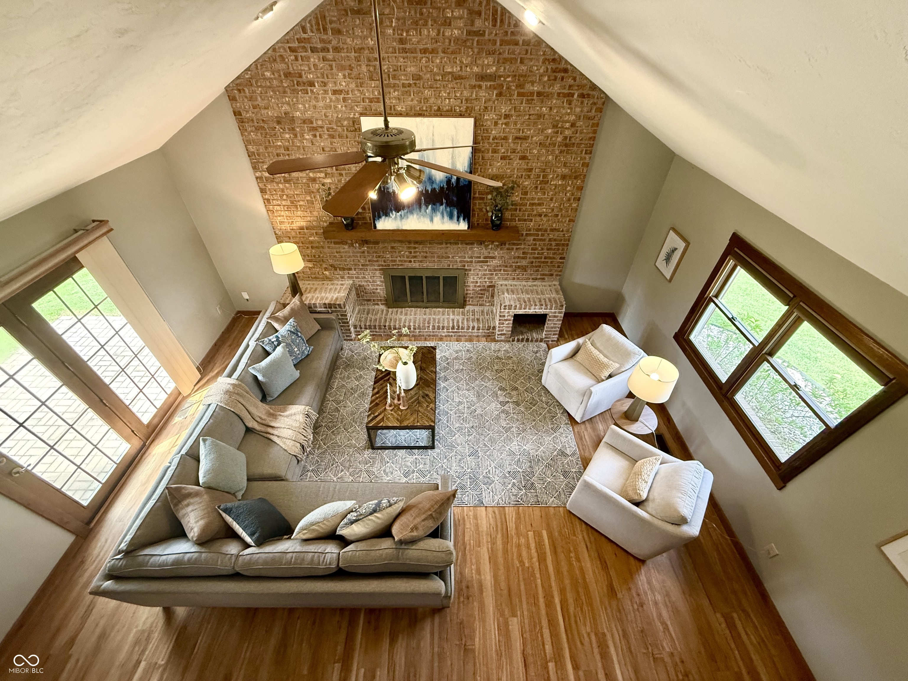 1323 Thistlewood Court