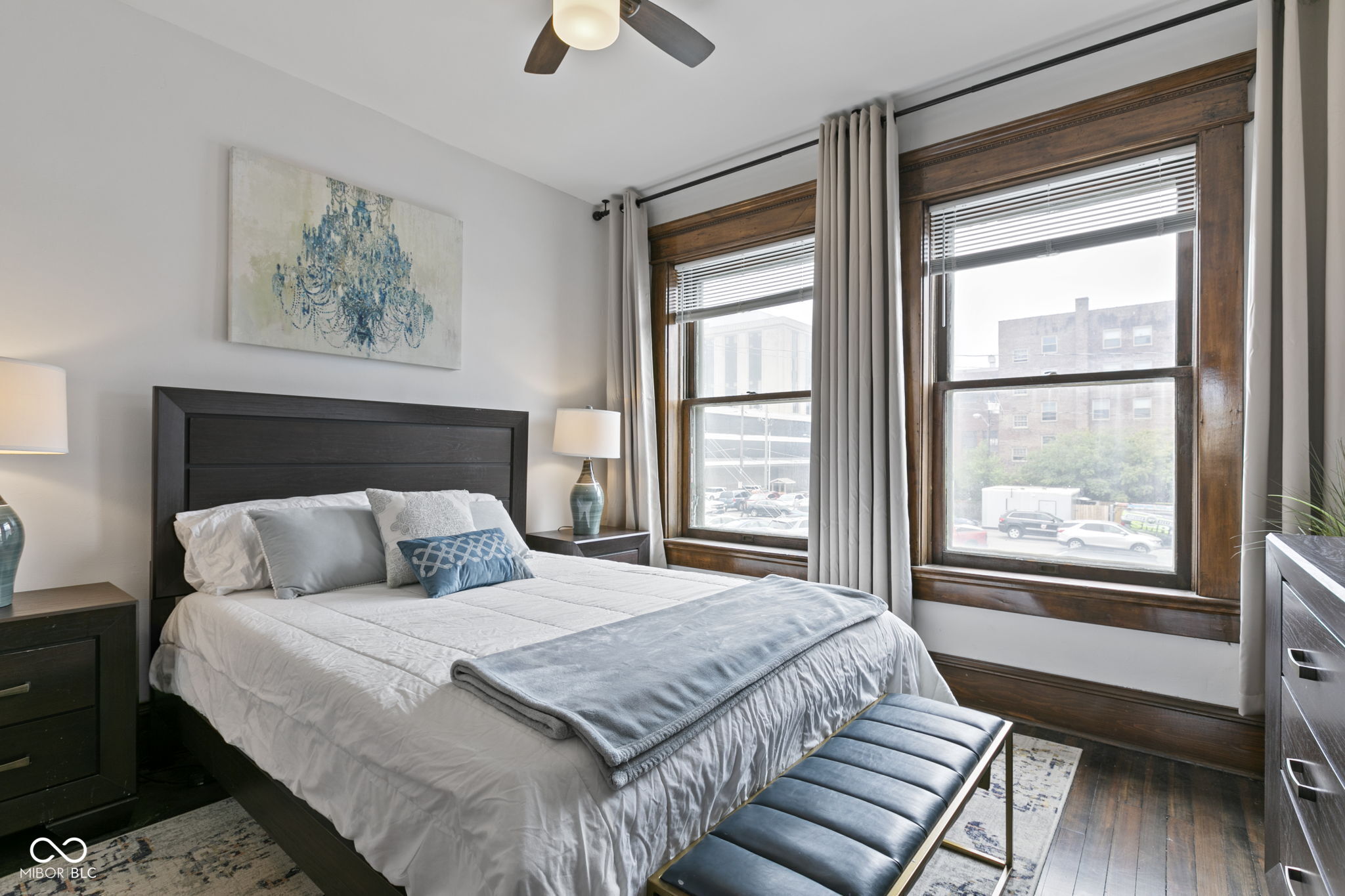 108 E Saint Clair Street Unit: E