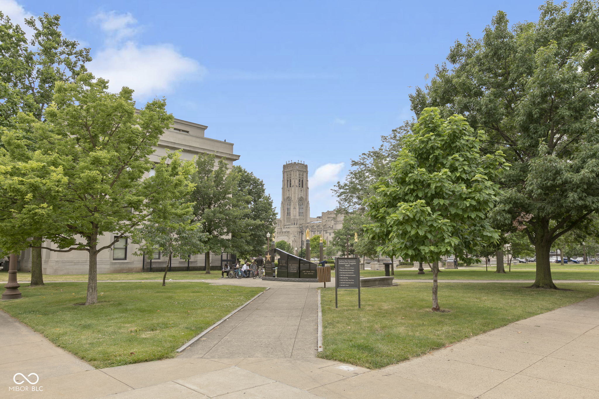 108 E Saint Clair Street Unit: E