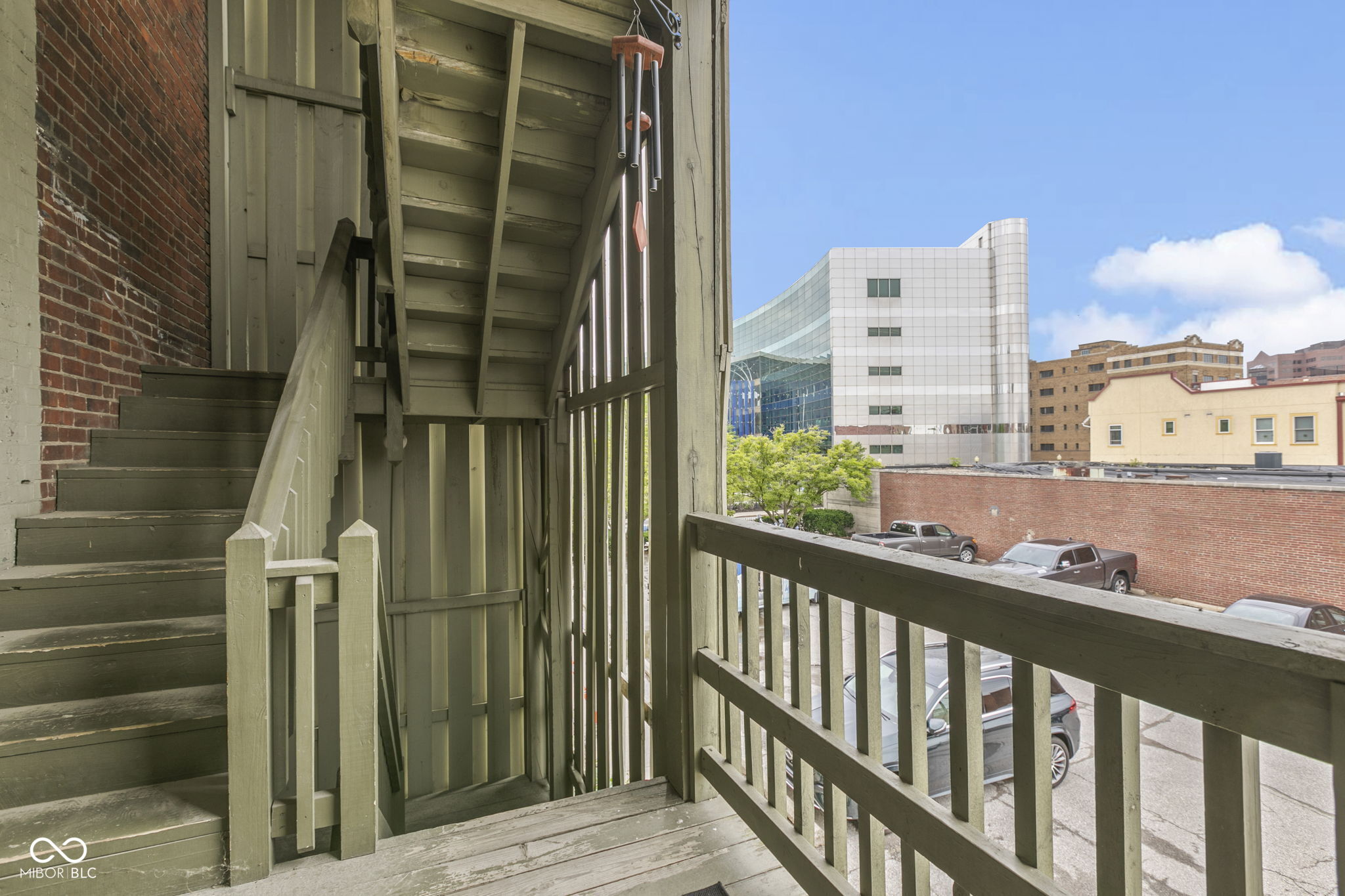 108 E Saint Clair Street Unit: E