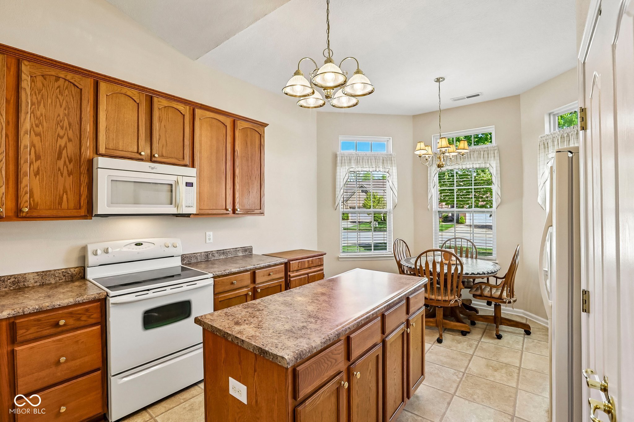 6929 Willow Pond Drive