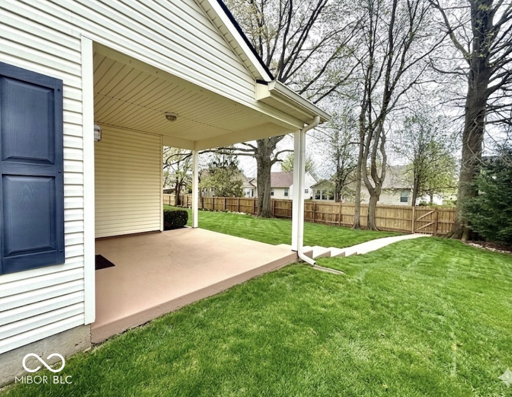 6929 Willow Pond Drive