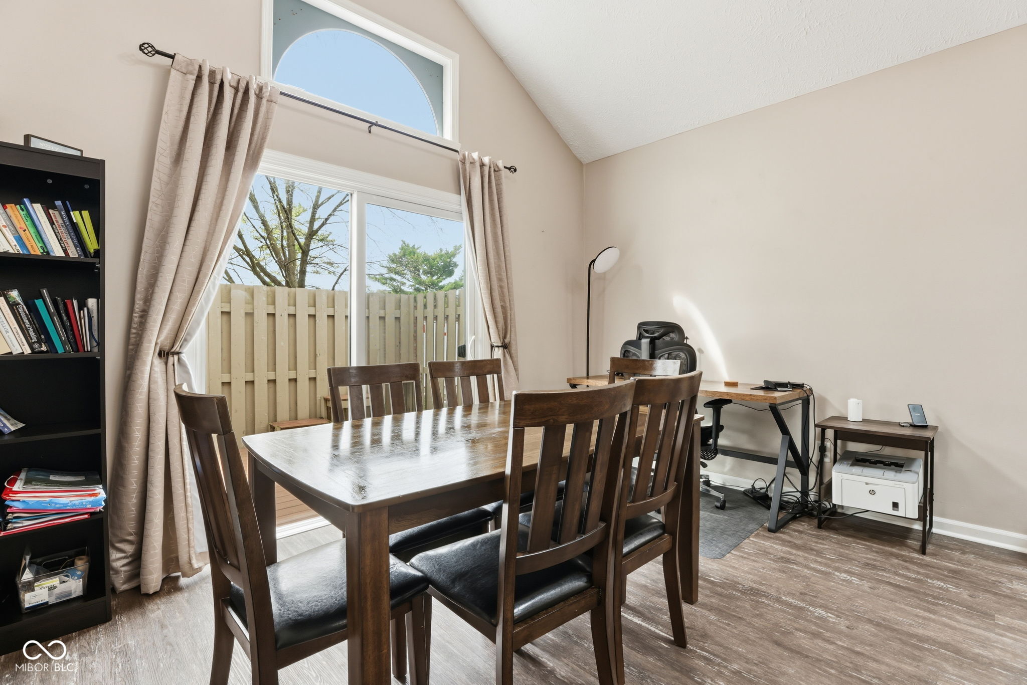 11610 Buttonwood Drive