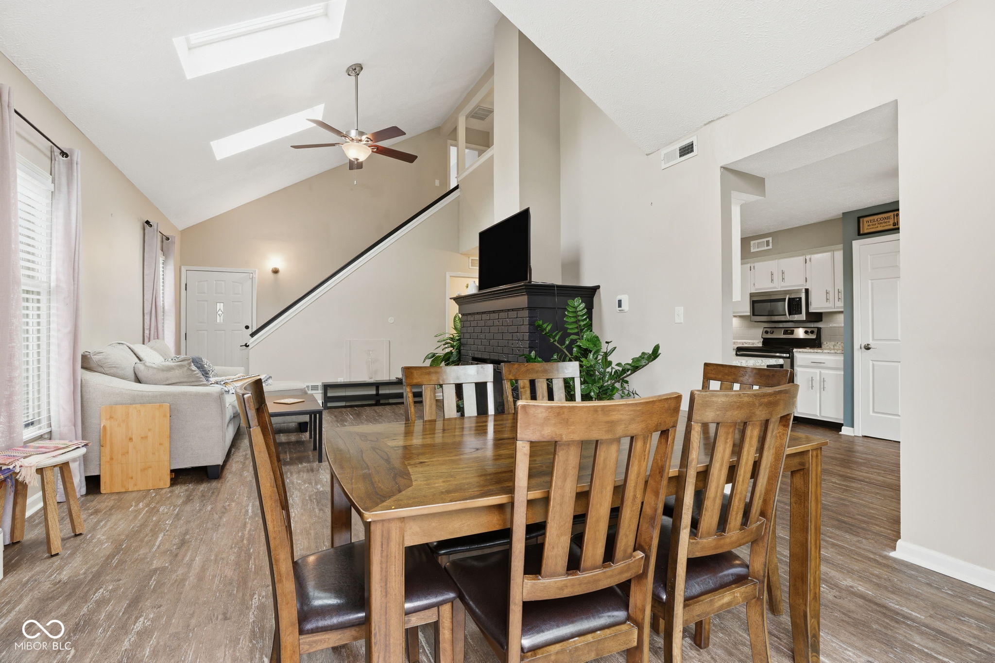 11610 Buttonwood Drive