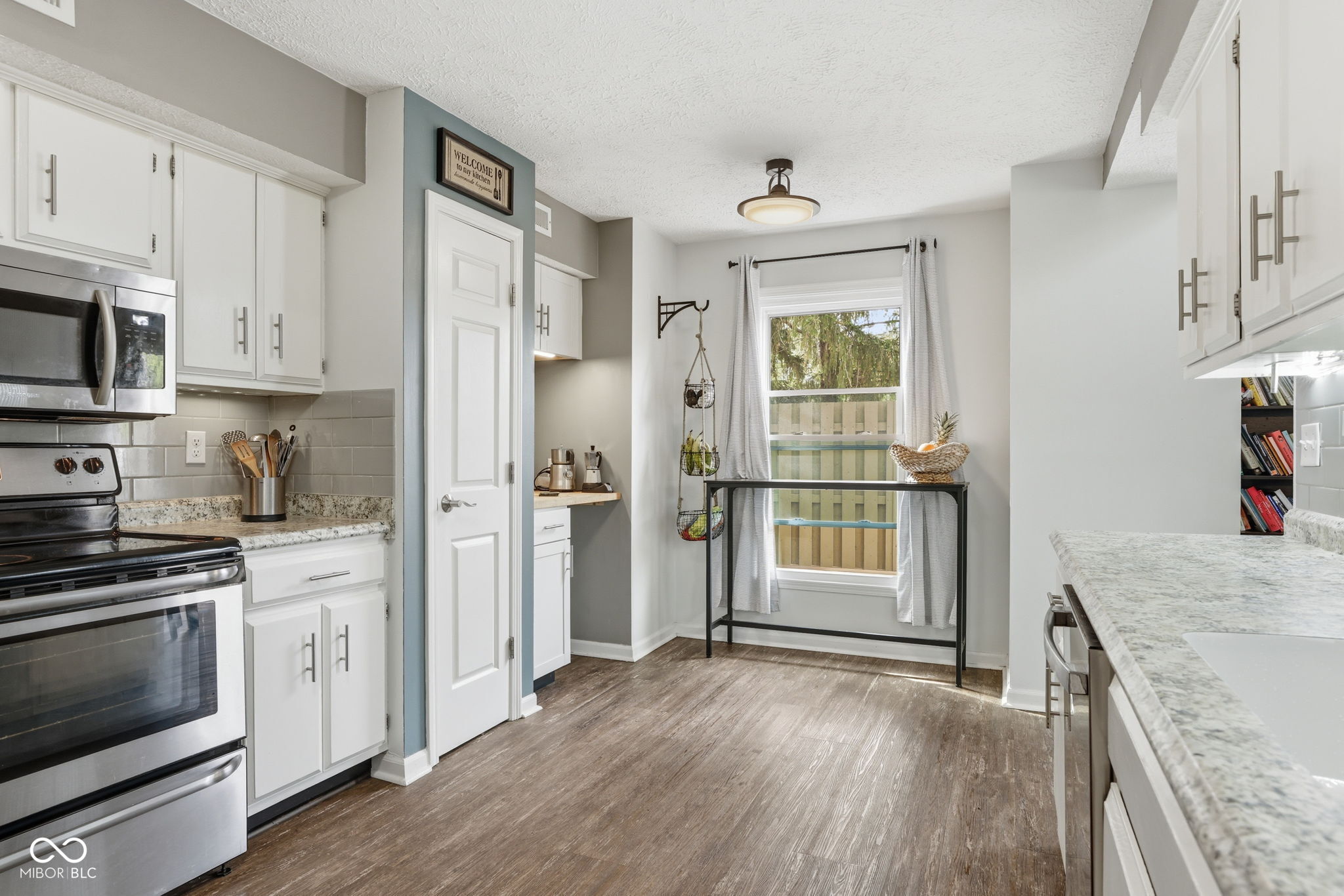 11610 Buttonwood Drive