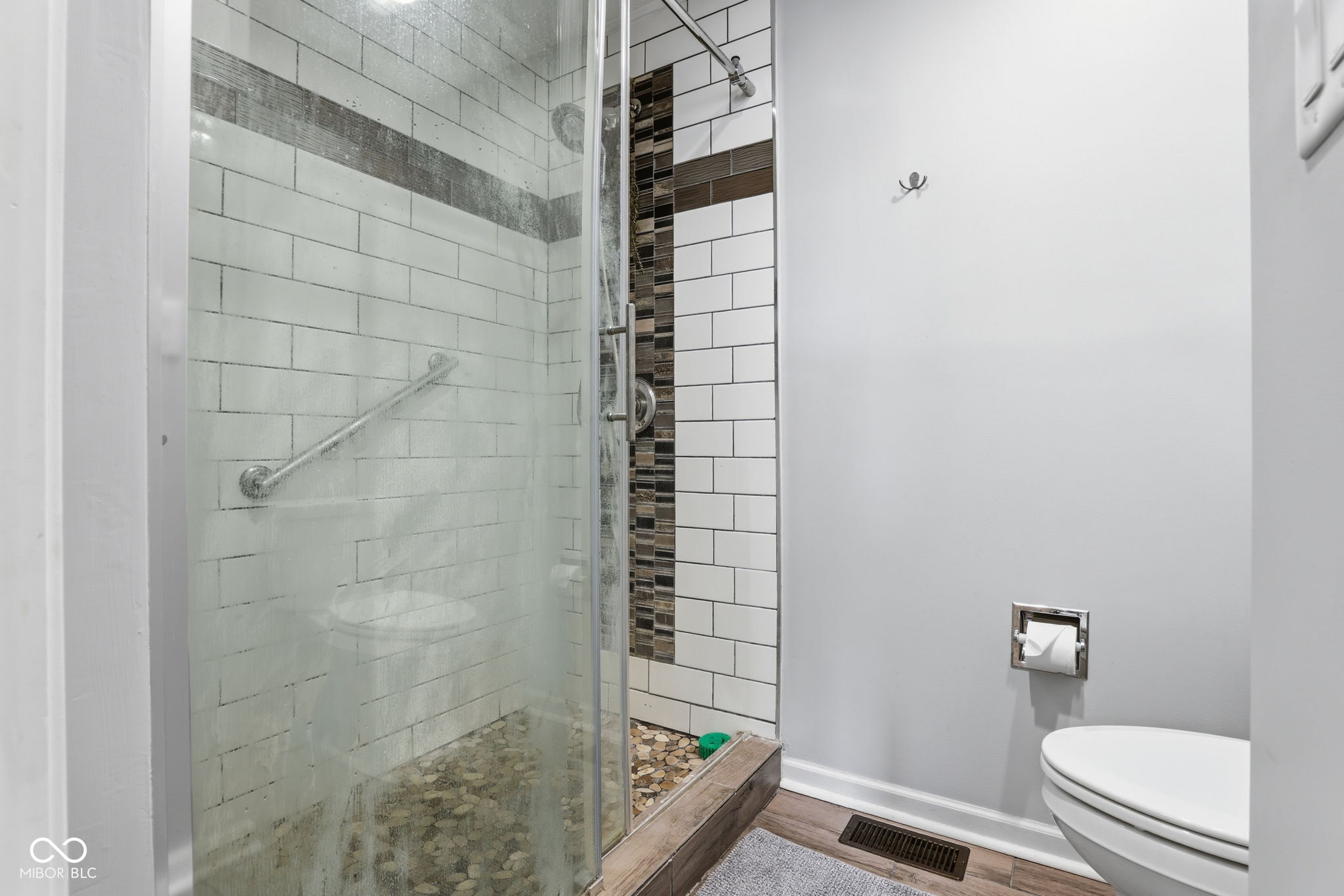 11610 Buttonwood Drive