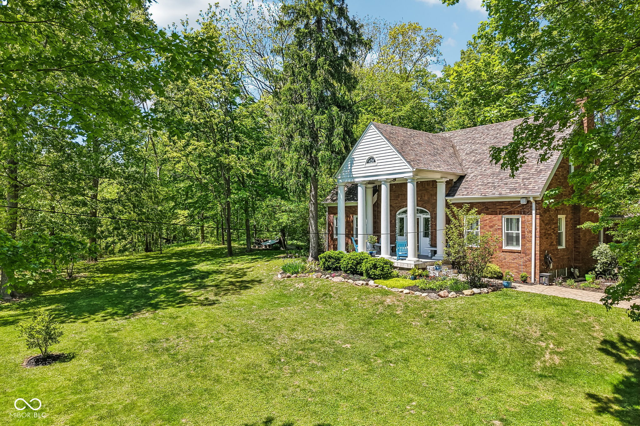 8744 W 86th Street