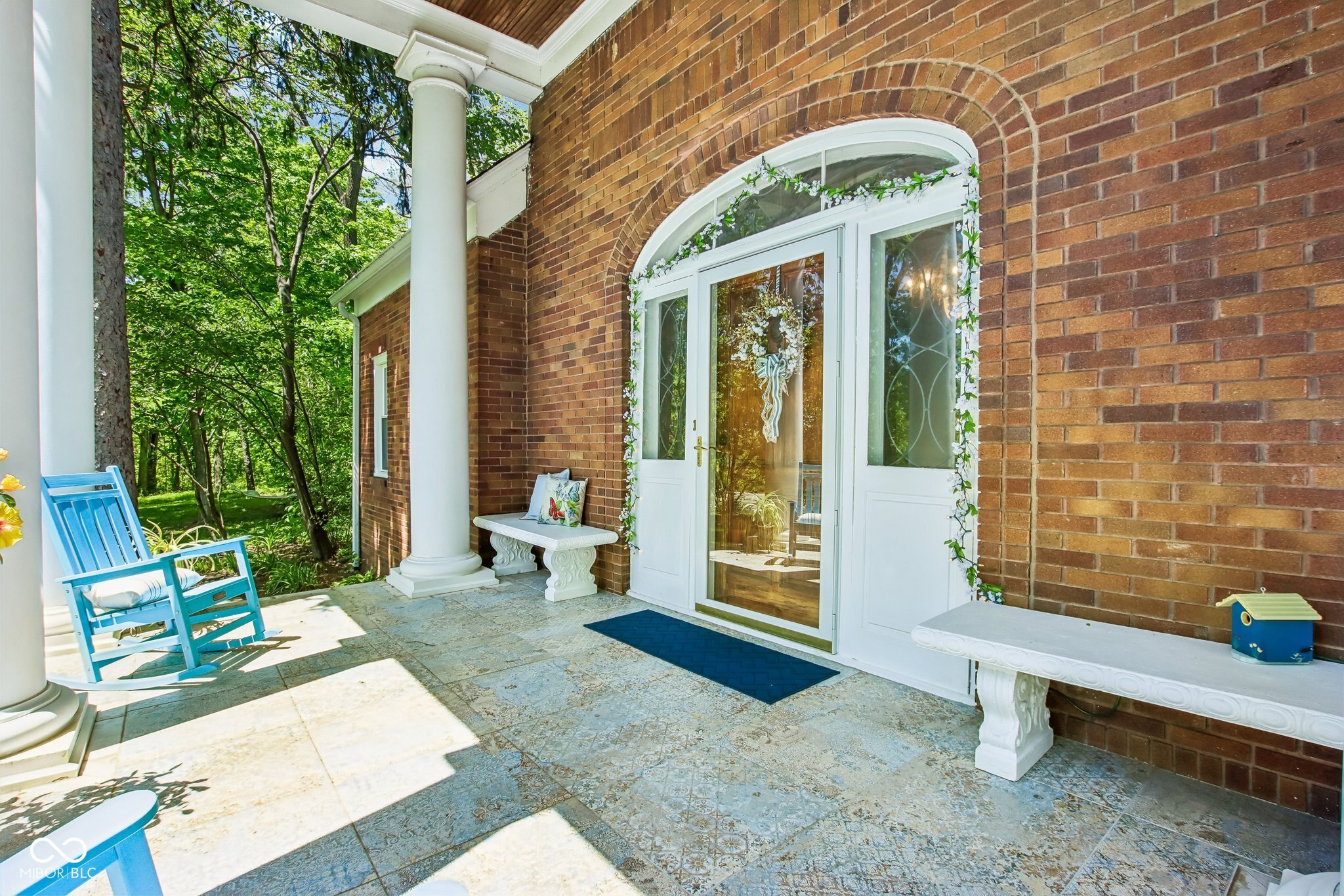 8744 W 86th Street