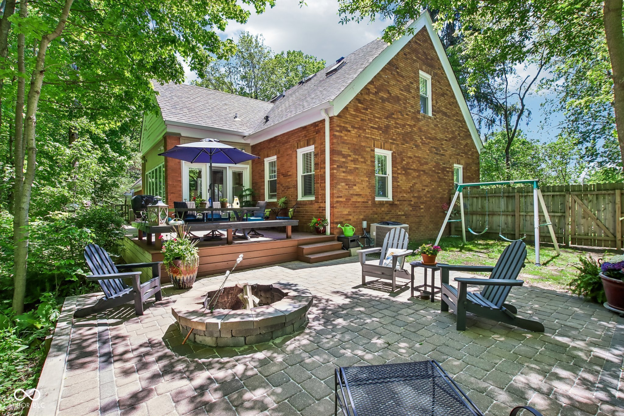 8744 W 86th Street