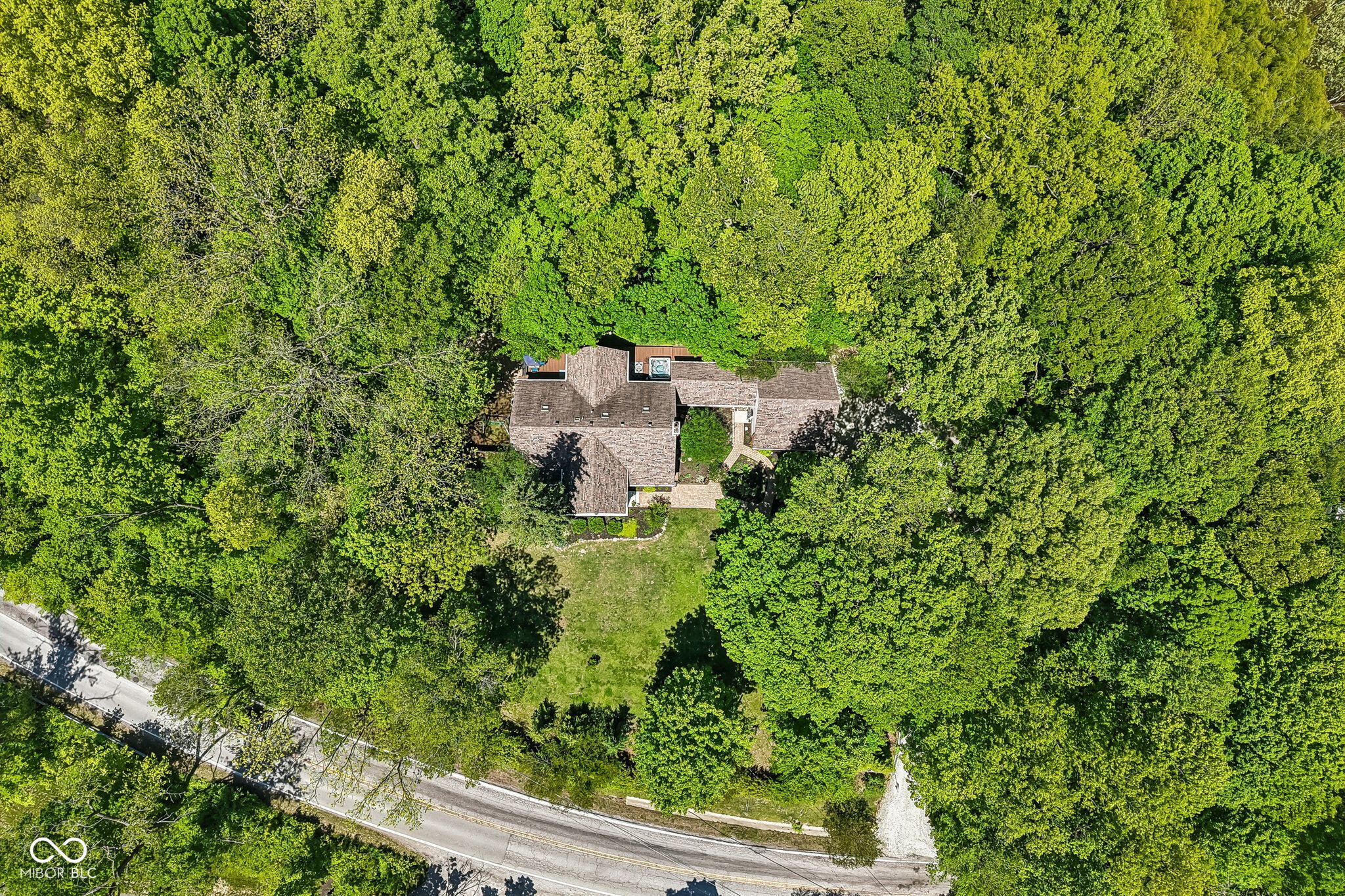8744 W 86th Street