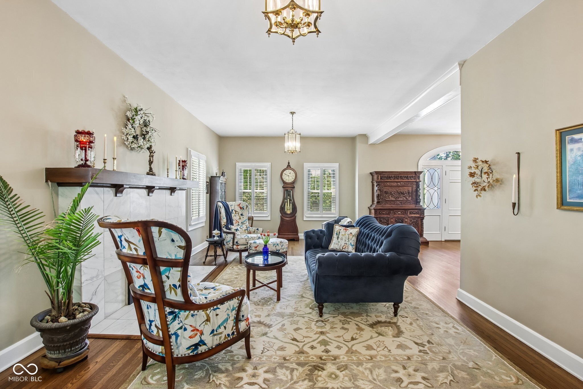 8744 W 86th Street